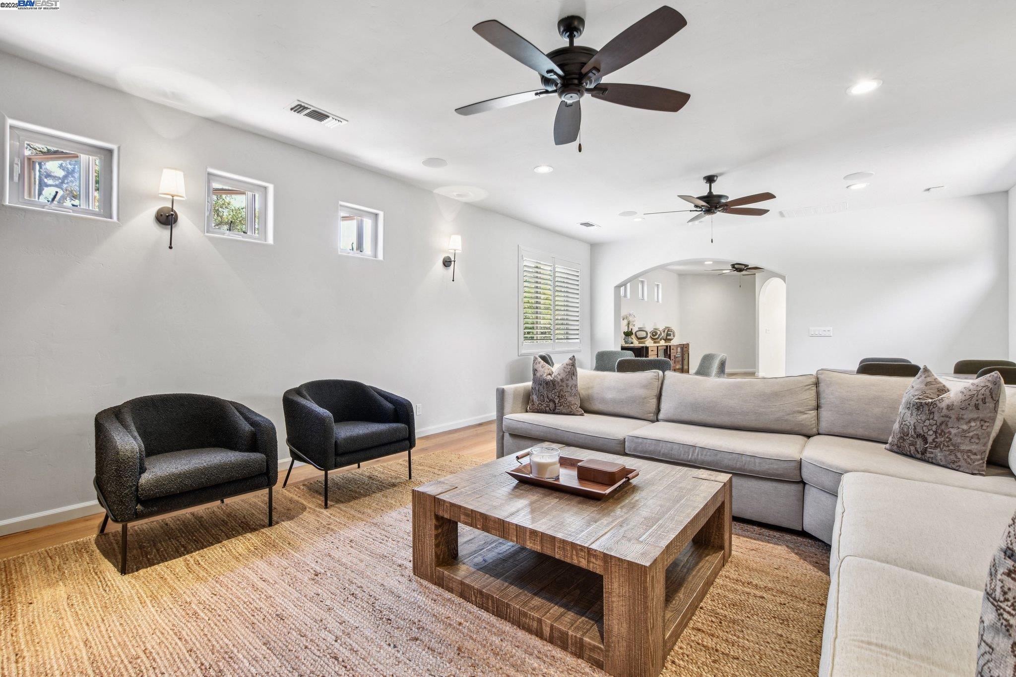 Detail Gallery Image 22 of 51 For 9742 Rim Rock Cir, Loomis,  CA 95650 - 4 Beds | 3/1 Baths