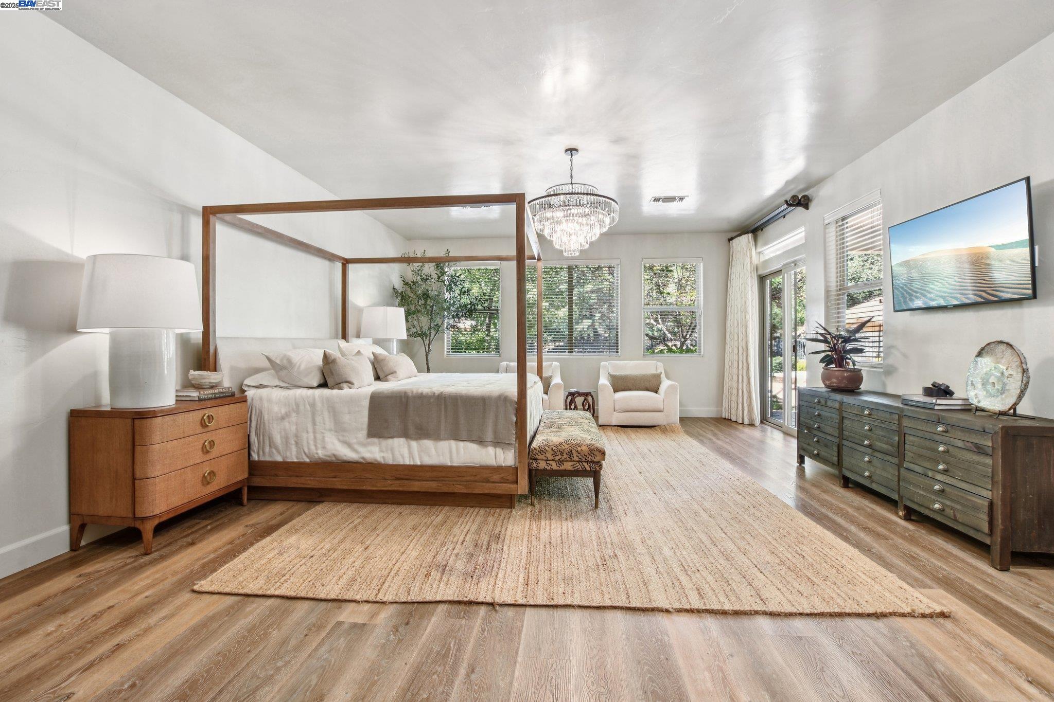 Detail Gallery Image 24 of 51 For 9742 Rim Rock Cir, Loomis,  CA 95650 - 4 Beds | 3/1 Baths
