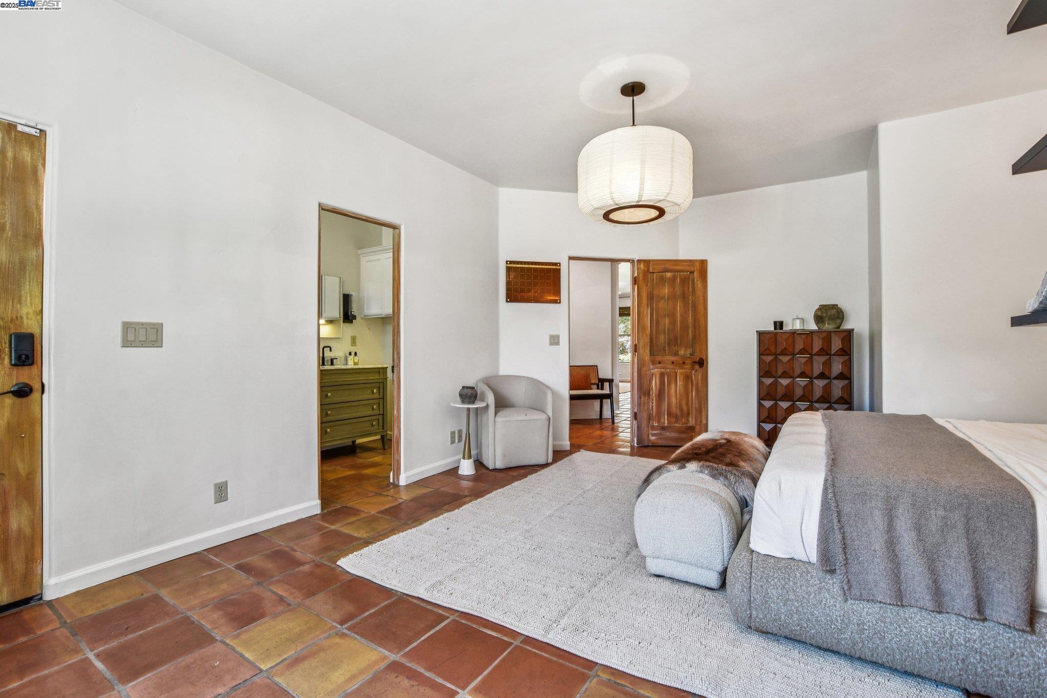 Detail Gallery Image 30 of 51 For 9742 Rim Rock Cir, Loomis,  CA 95650 - 4 Beds | 3/1 Baths