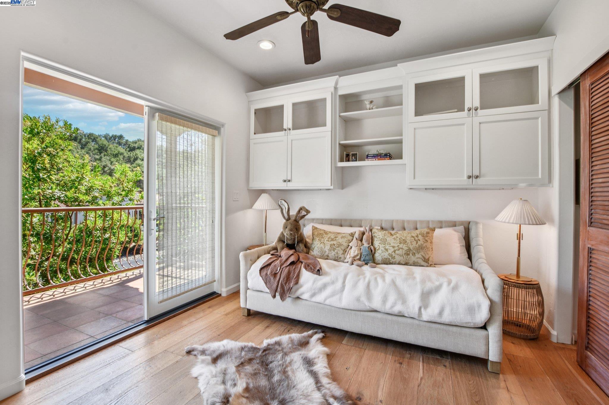 Detail Gallery Image 31 of 51 For 9742 Rim Rock Cir, Loomis,  CA 95650 - 4 Beds | 3/1 Baths