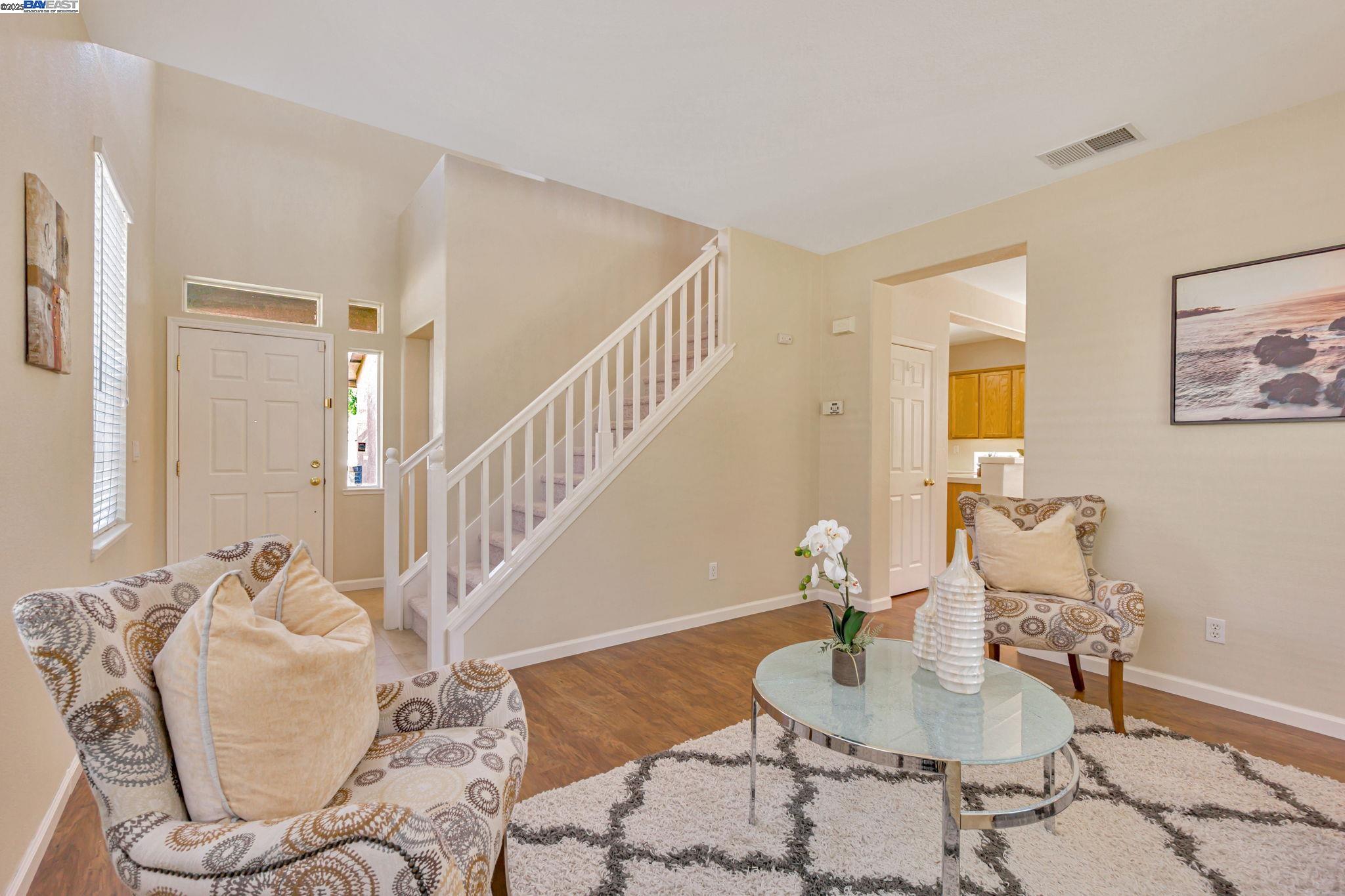 Detail Gallery Image 7 of 36 For 170 Remington St, Brentwood,  CA 94513 - 3 Beds | 2/1 Baths