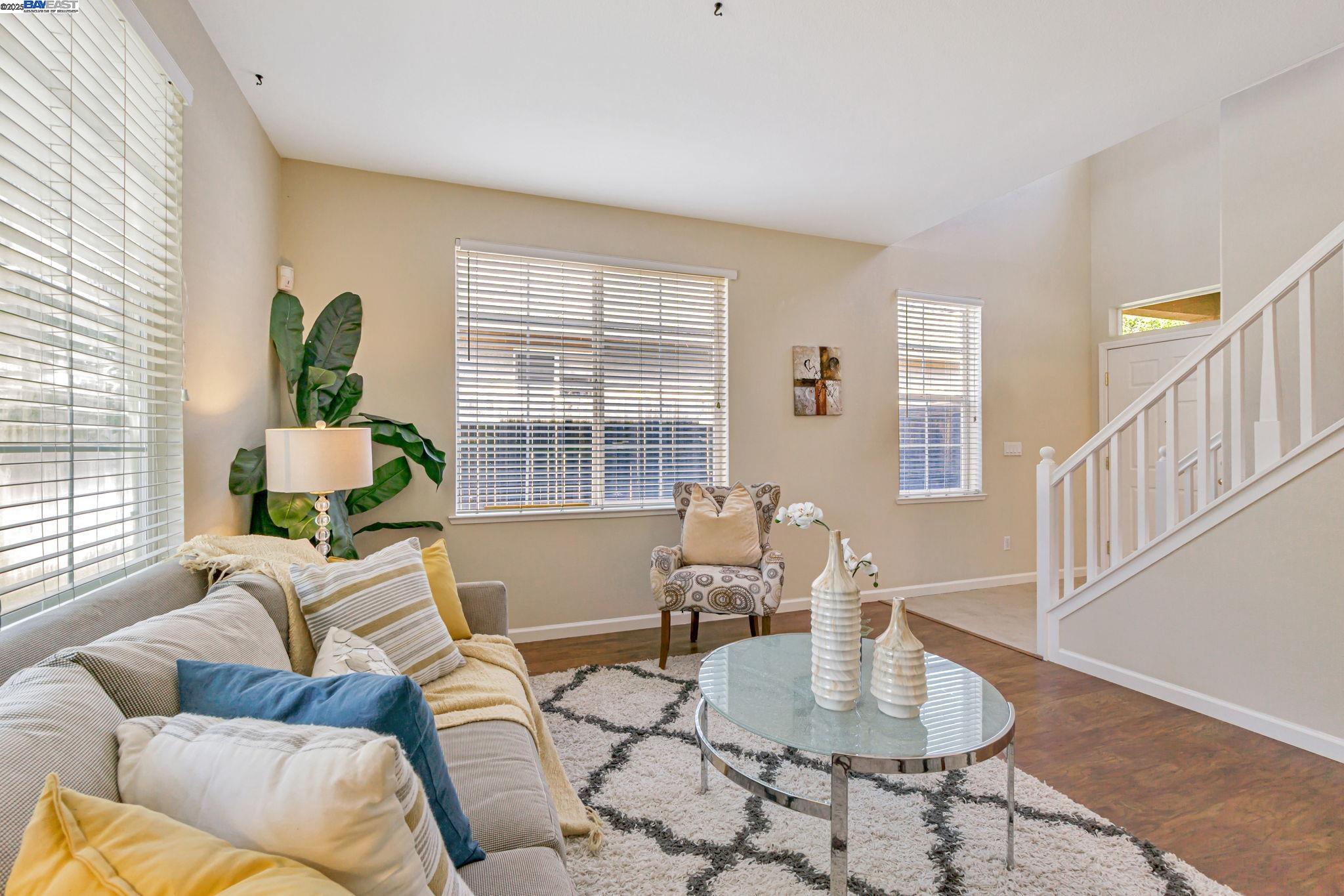 Detail Gallery Image 8 of 36 For 170 Remington St, Brentwood,  CA 94513 - 3 Beds | 2/1 Baths