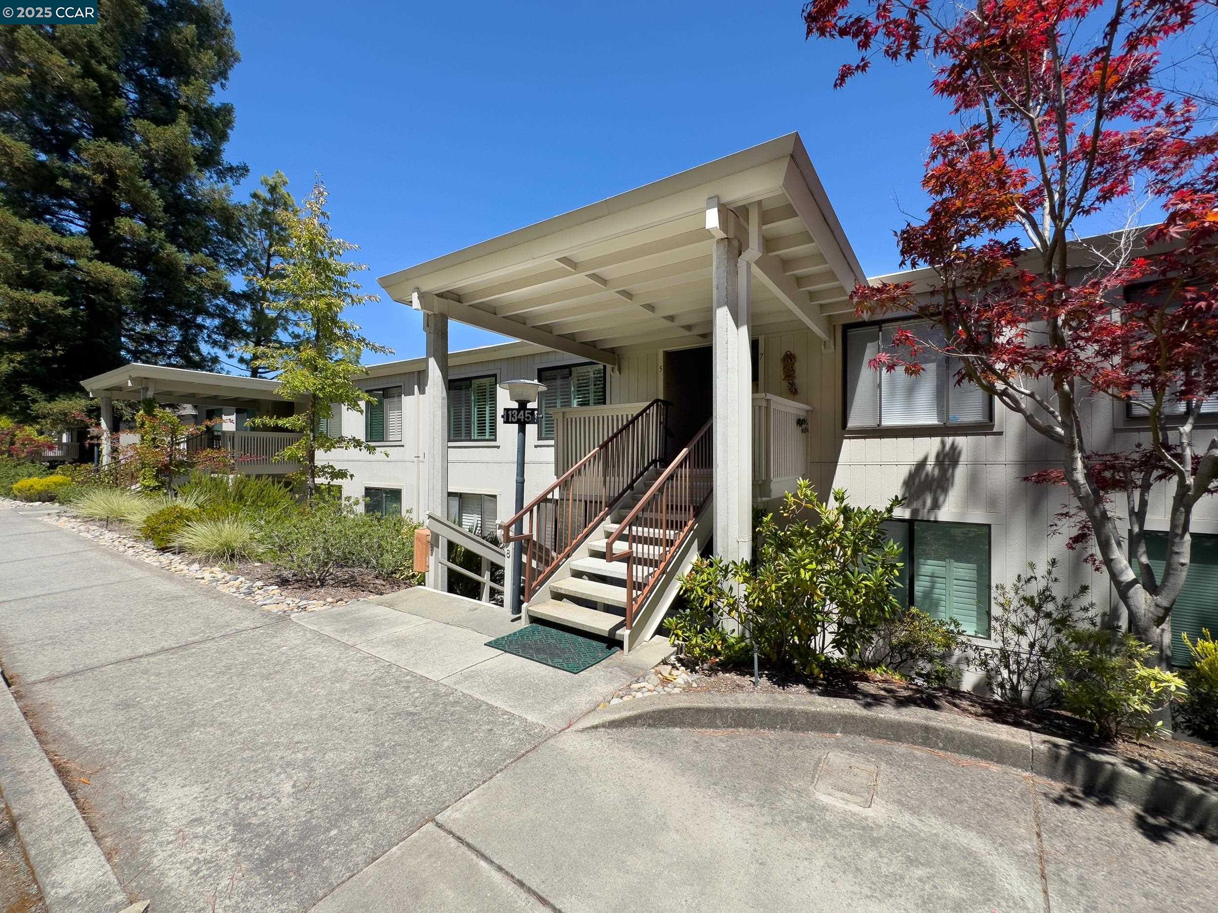 Photo #2: 41105144 Listing 