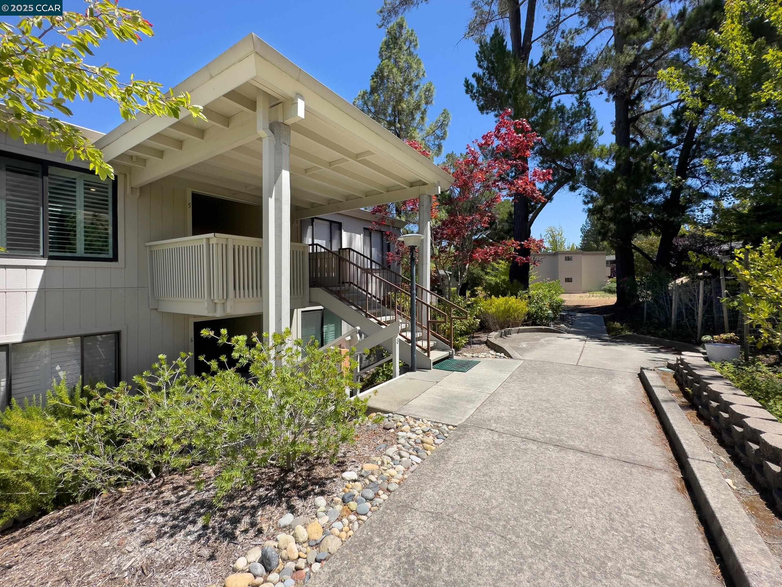 Photo #33: 41105144 Listing: Photo #33