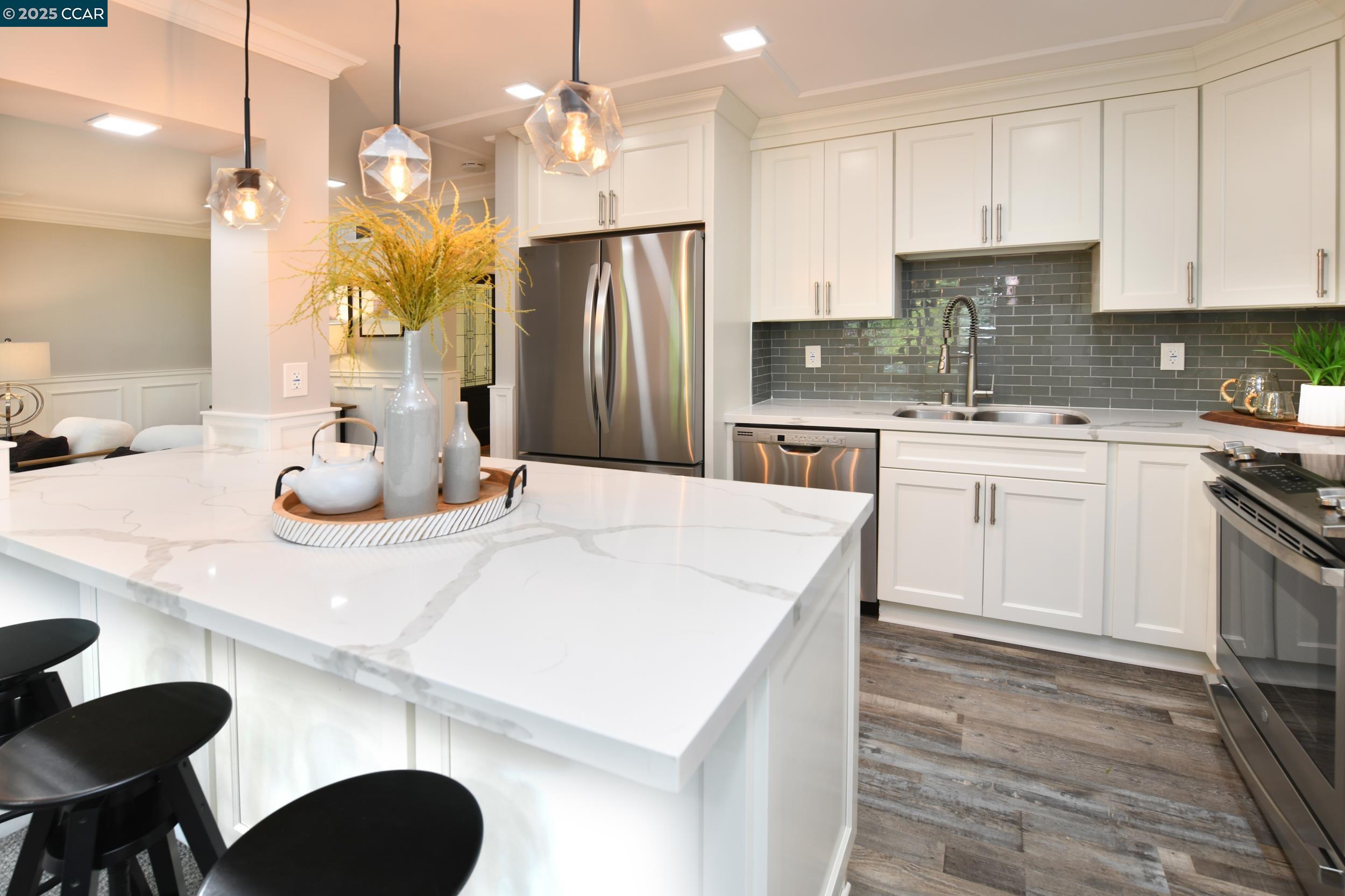 Photo #8: 41105144 Listing: Photo #8