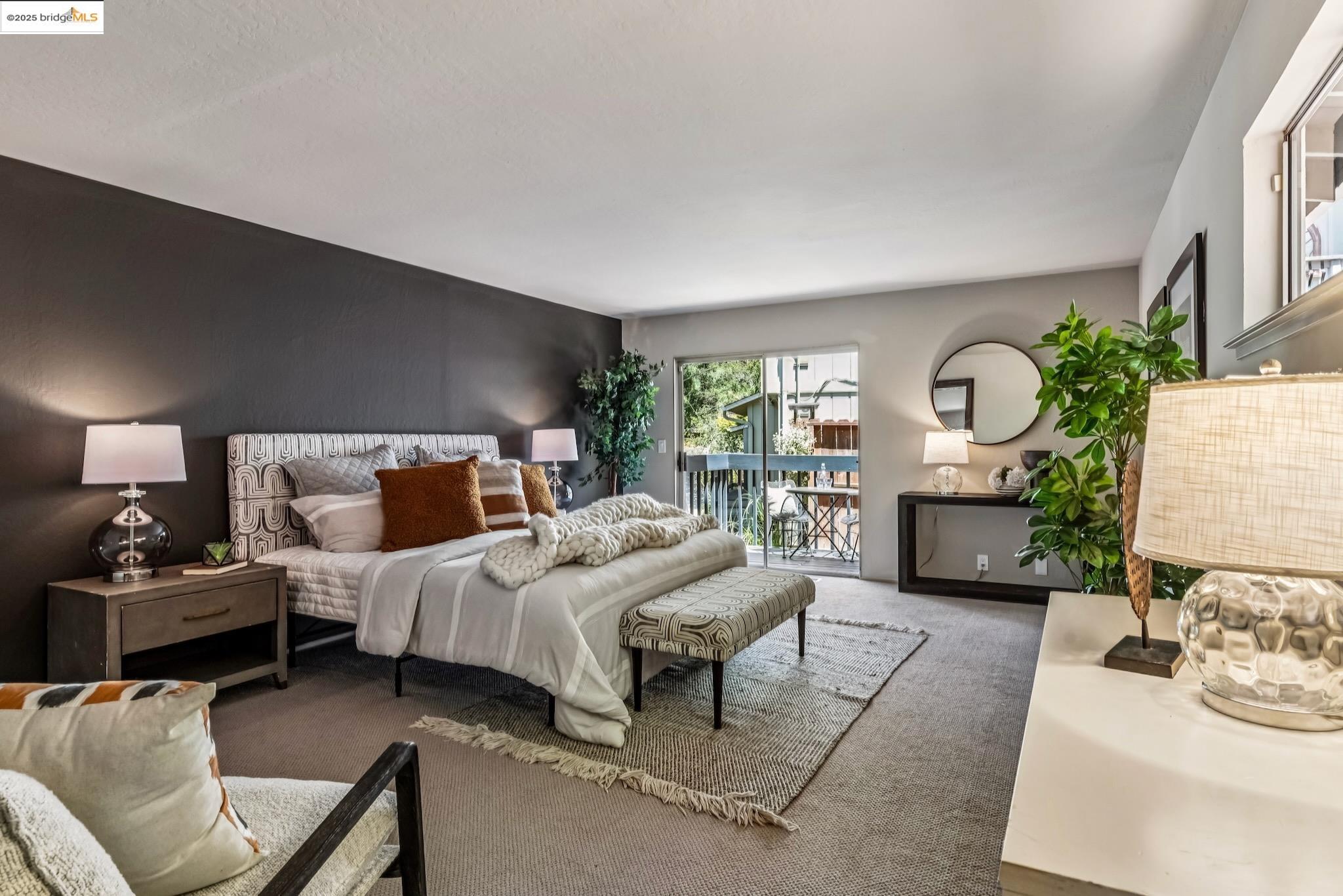 Detail Gallery Image 20 of 41 For 1801 Gouldin Rd, Oakland,  CA 94611 - 4 Beds | 2/1 Baths
