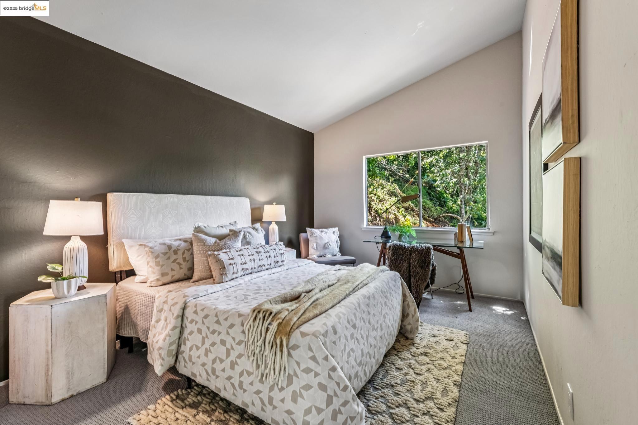 Detail Gallery Image 32 of 41 For 1801 Gouldin Rd, Oakland,  CA 94611 - 4 Beds | 2/1 Baths