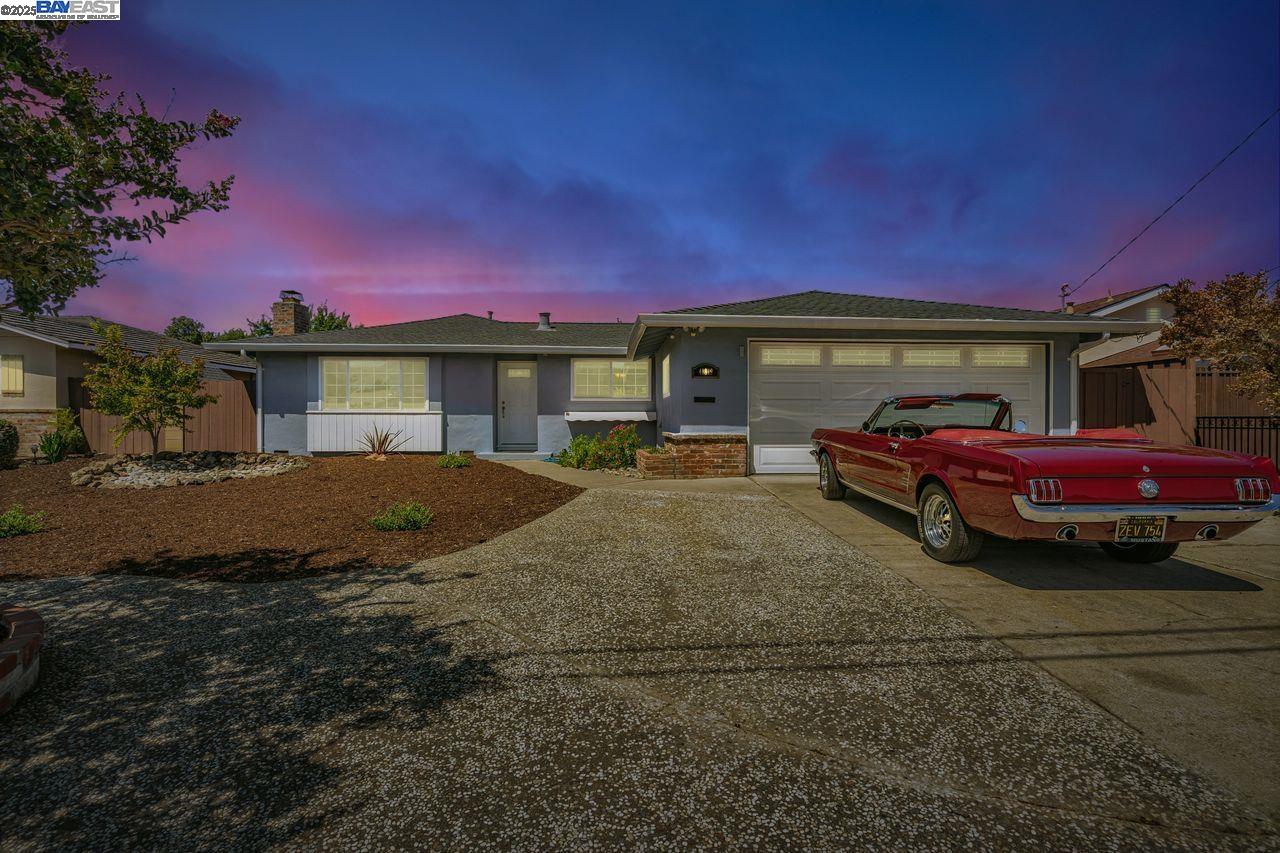 41819 Mahoney St, Fremont, California 94538, 3 Bedrooms Bedrooms, 6 Rooms Rooms,2 BathroomsBathrooms,Residential,For Sale,41819 Mahoney St,41105149