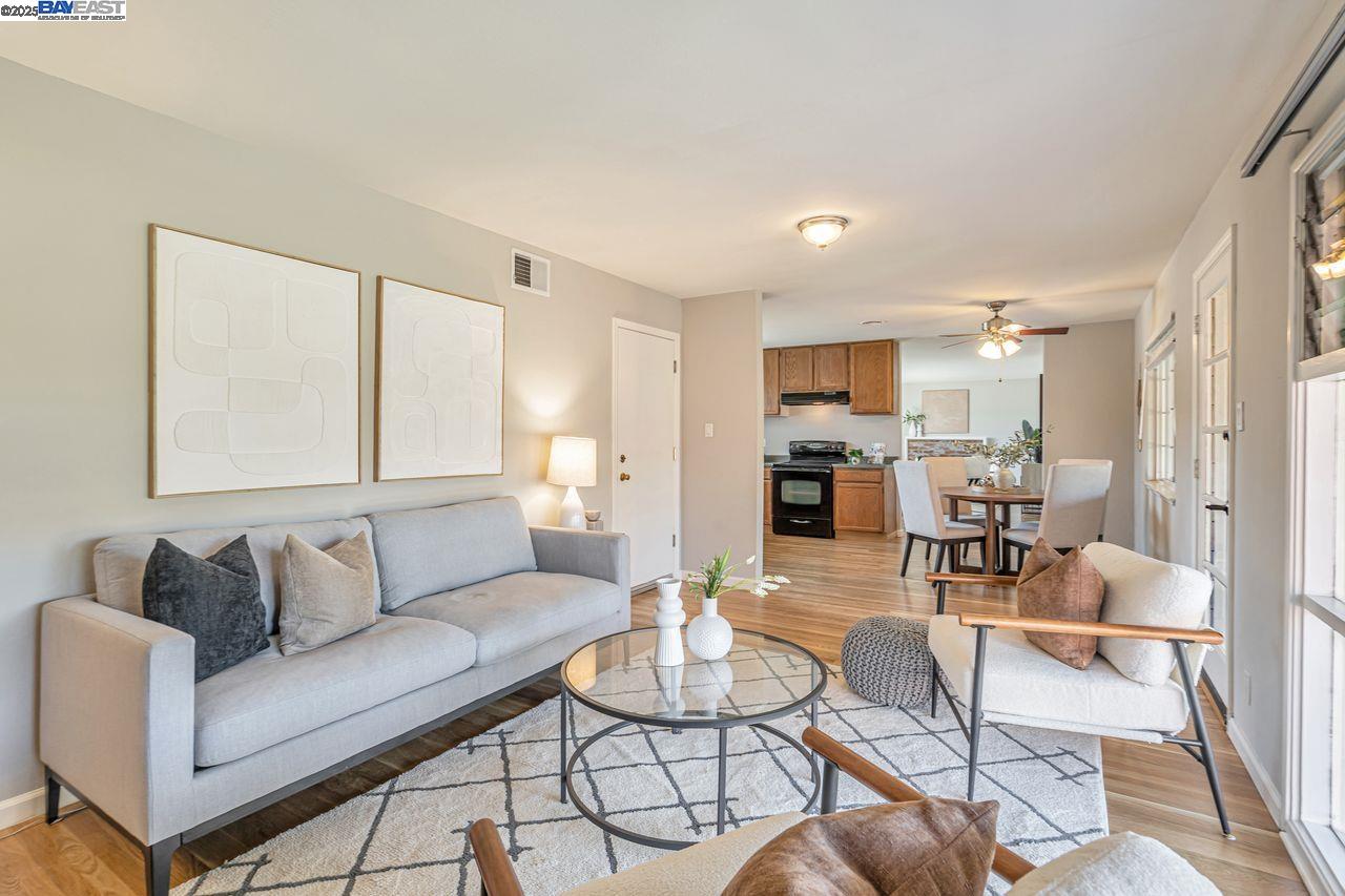 41819 Mahoney St, Fremont, California 94538, 3 Bedrooms Bedrooms, 6 Rooms Rooms,2 BathroomsBathrooms,Residential,For Sale,41819 Mahoney St,41105149