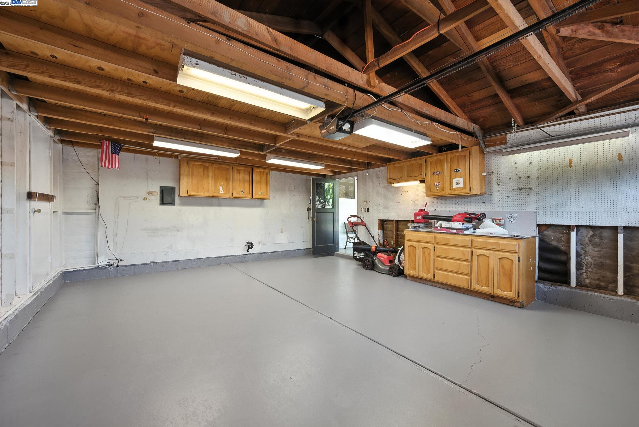 Detail Gallery Image 34 of 60 For 35794 Vinewood St, Newark,  CA 94560 - 4 Beds | 2 Baths