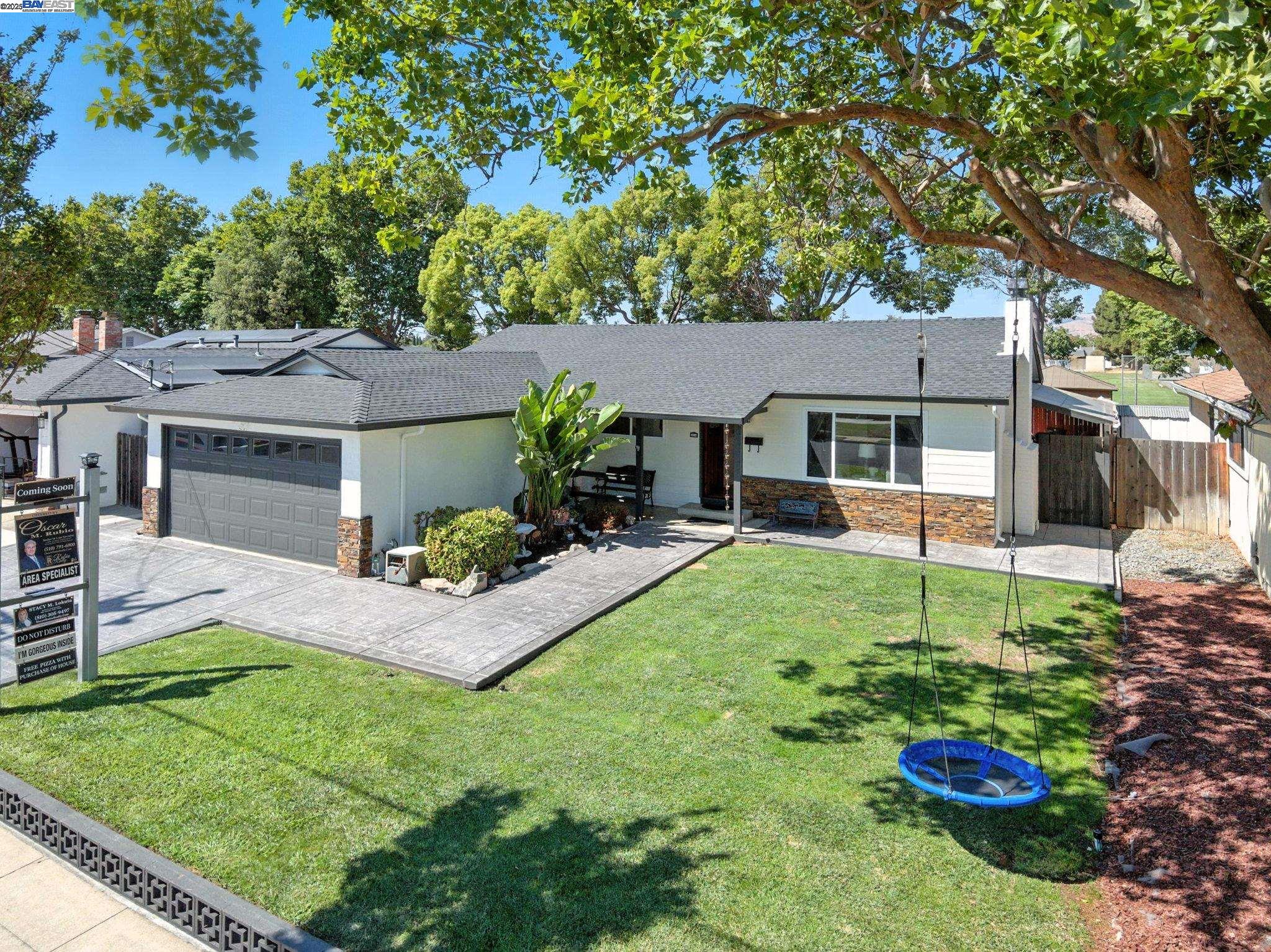 Detail Gallery Image 6 of 60 For 35794 Vinewood St, Newark,  CA 94560 - 4 Beds | 2 Baths