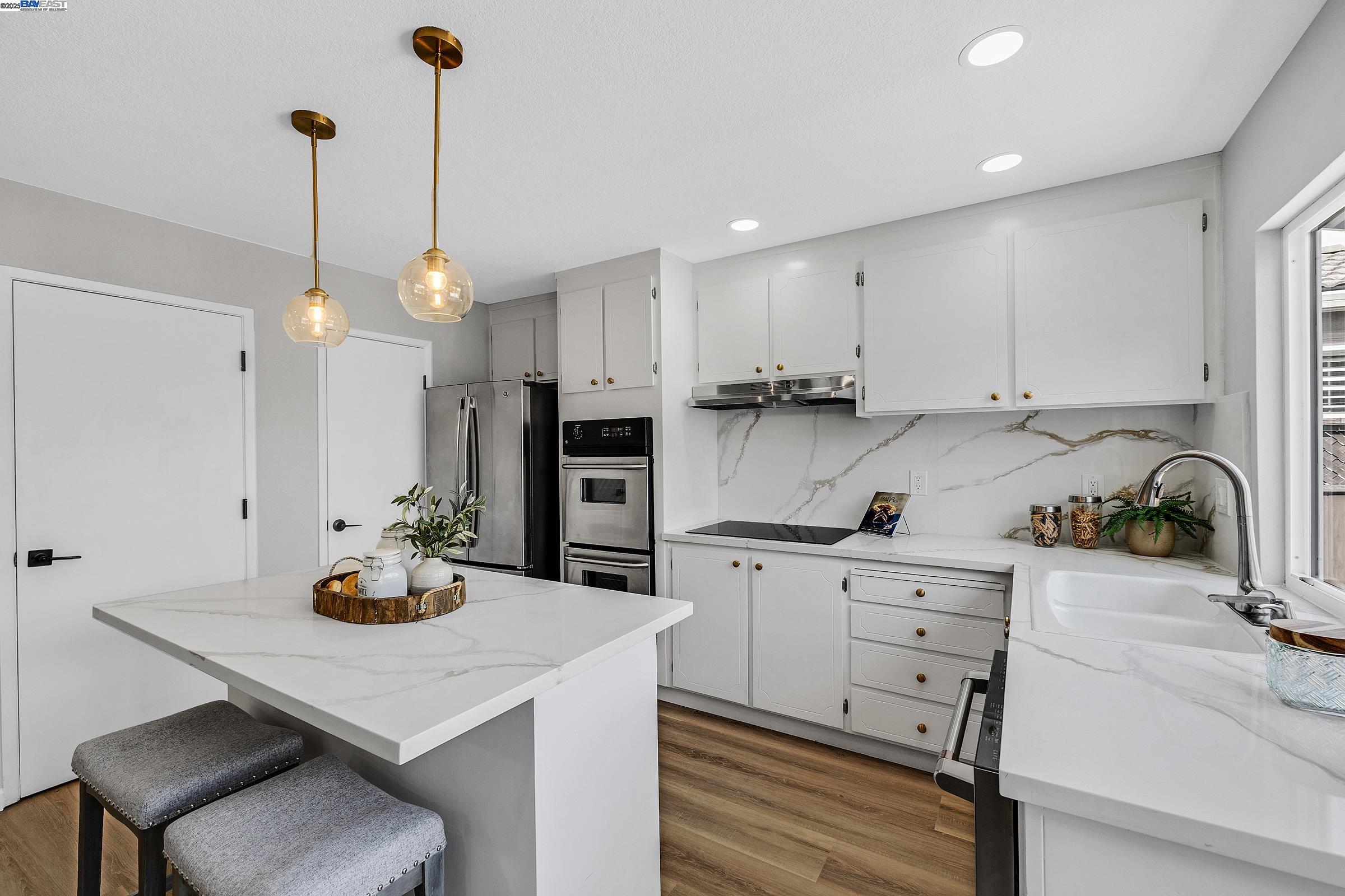Detail Gallery Image 13 of 51 For 1942 Sherman Dr, Union City,  CA 94587 - 3 Beds | 2 Baths