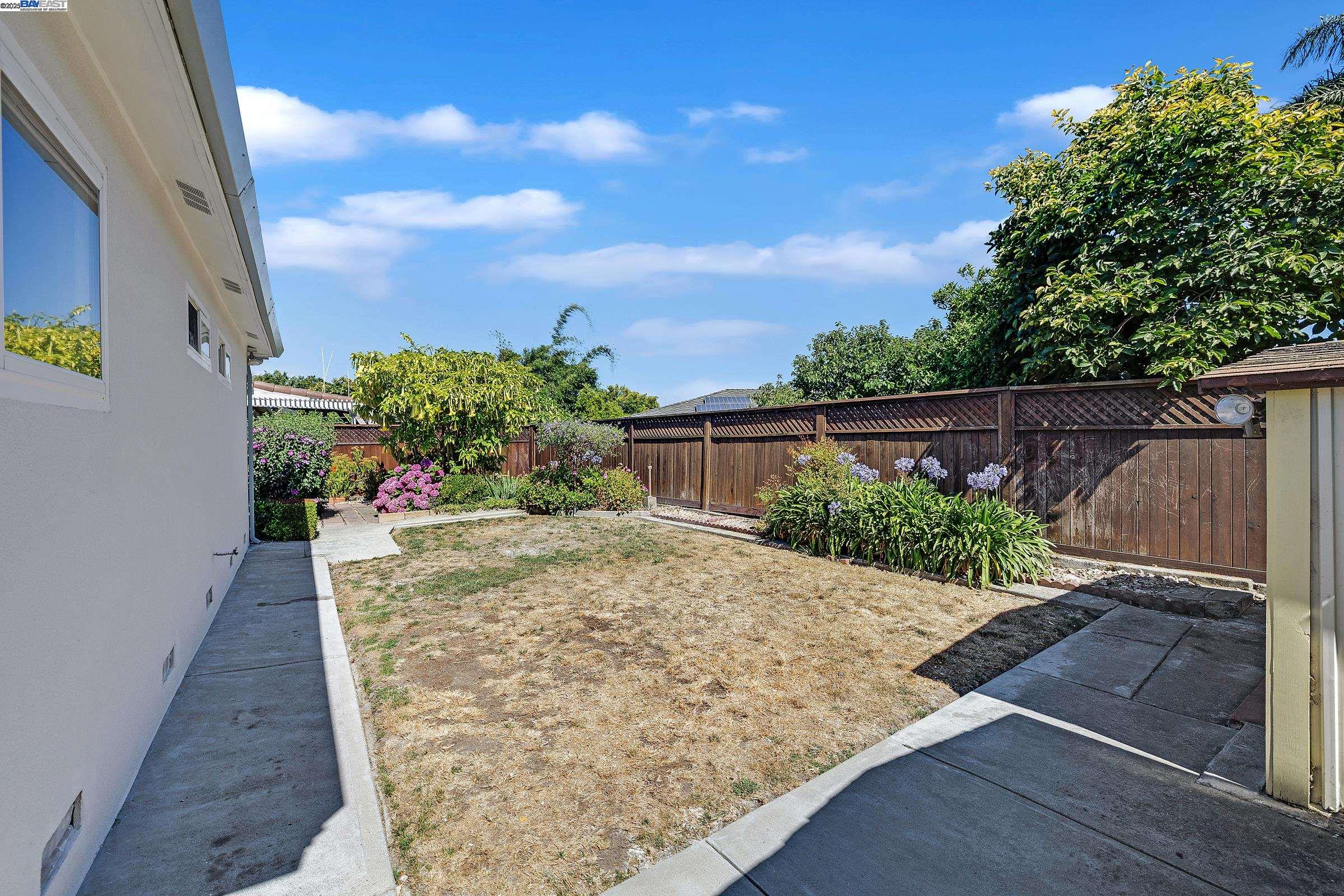Detail Gallery Image 28 of 51 For 1942 Sherman Dr, Union City,  CA 94587 - 3 Beds | 2 Baths