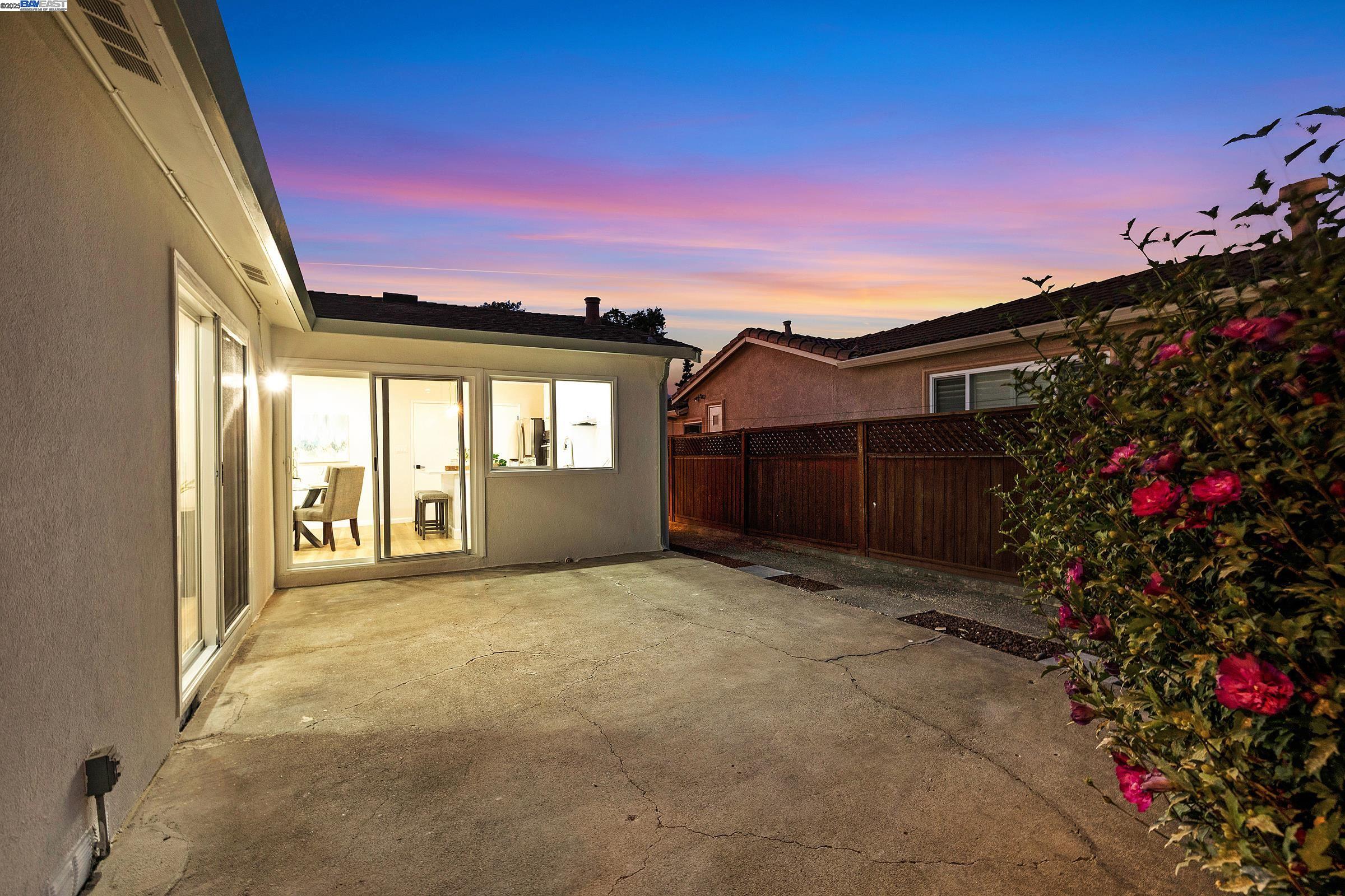 Detail Gallery Image 43 of 51 For 1942 Sherman Dr, Union City,  CA 94587 - 3 Beds | 2 Baths
