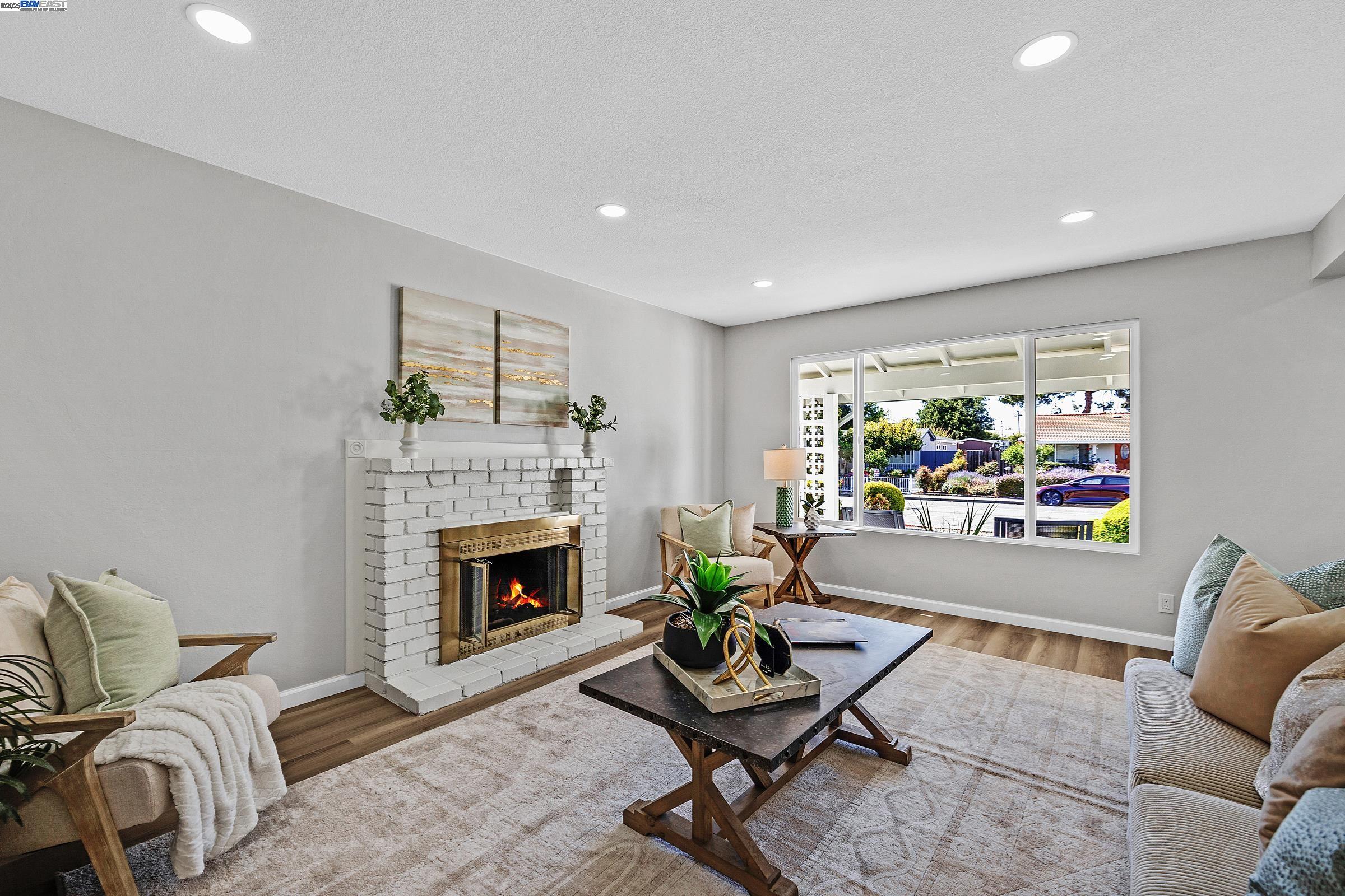 Detail Gallery Image 7 of 51 For 1942 Sherman Dr, Union City,  CA 94587 - 3 Beds | 2 Baths