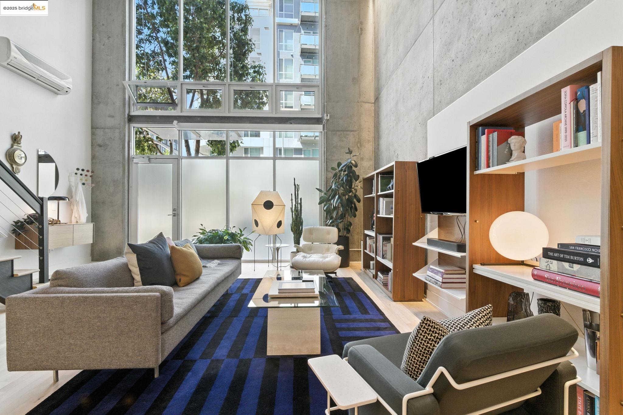 More Details about MLS # 41105154 : 311 OAK ST # 102