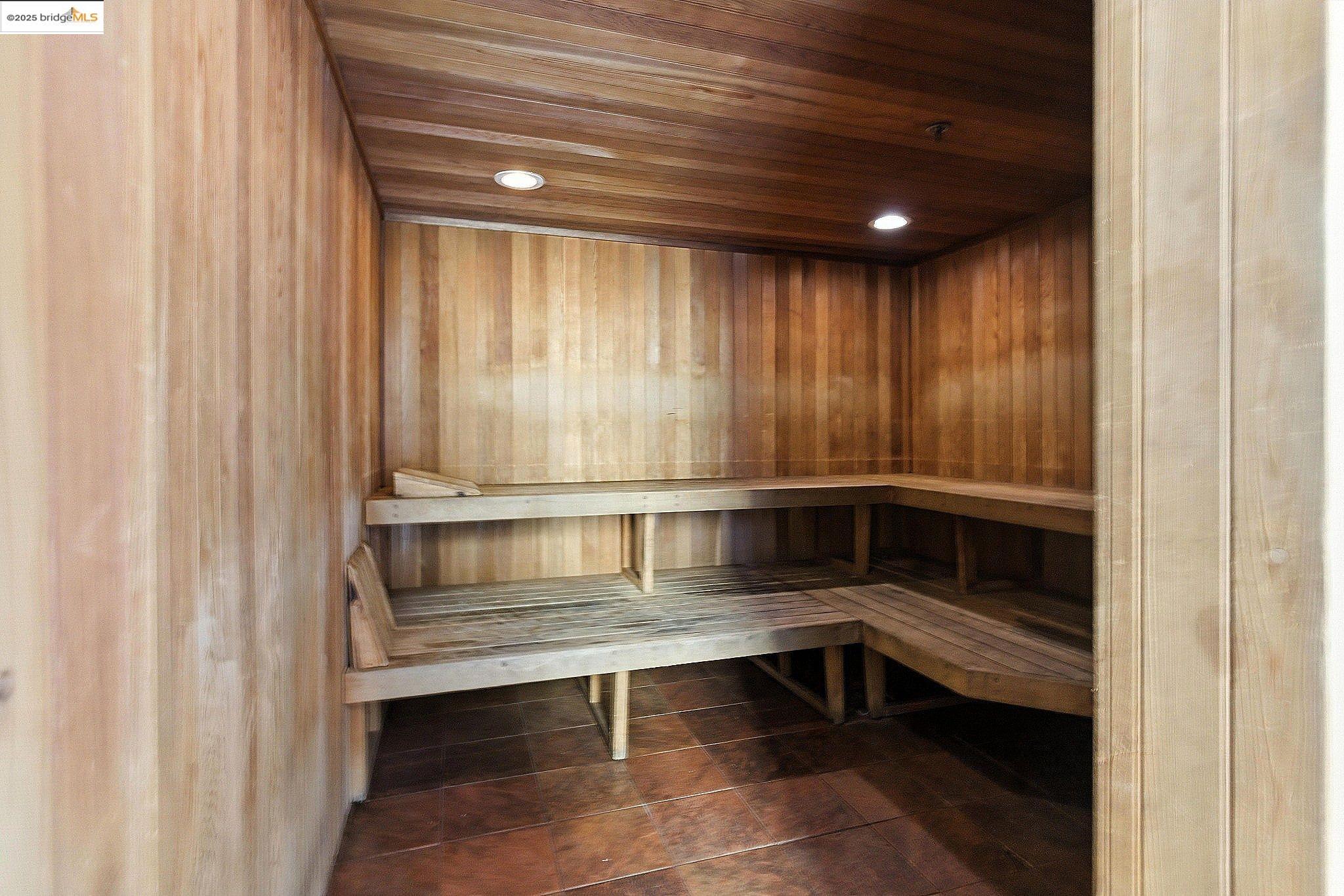 Photo #40: 41105154 Listing: Photo #40