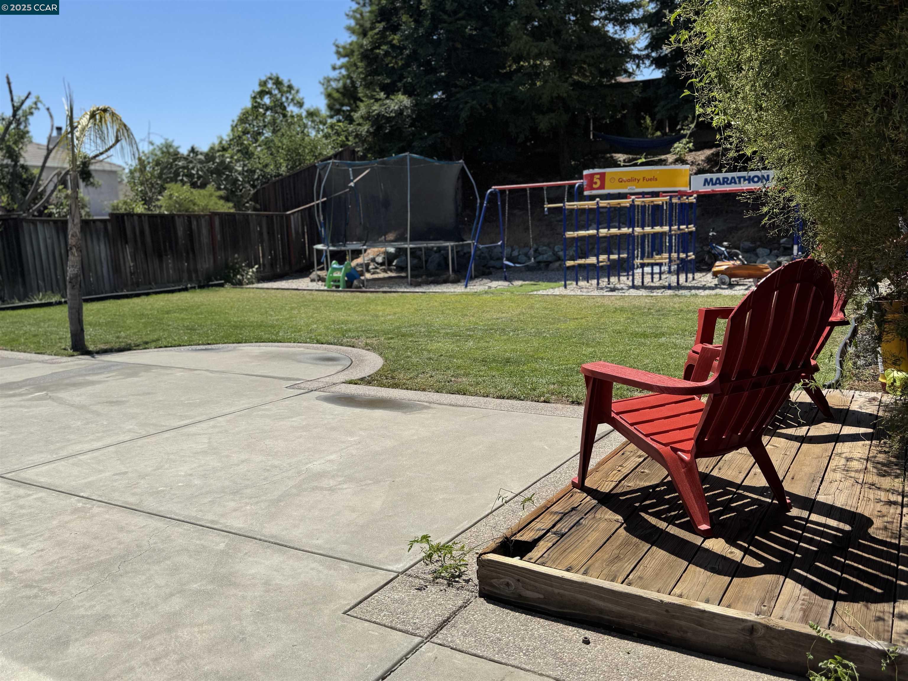 Detail Gallery Image 14 of 38 For 1162 Rockspring Way, Antioch,  CA 94531 - 3 Beds | 2/1 Baths