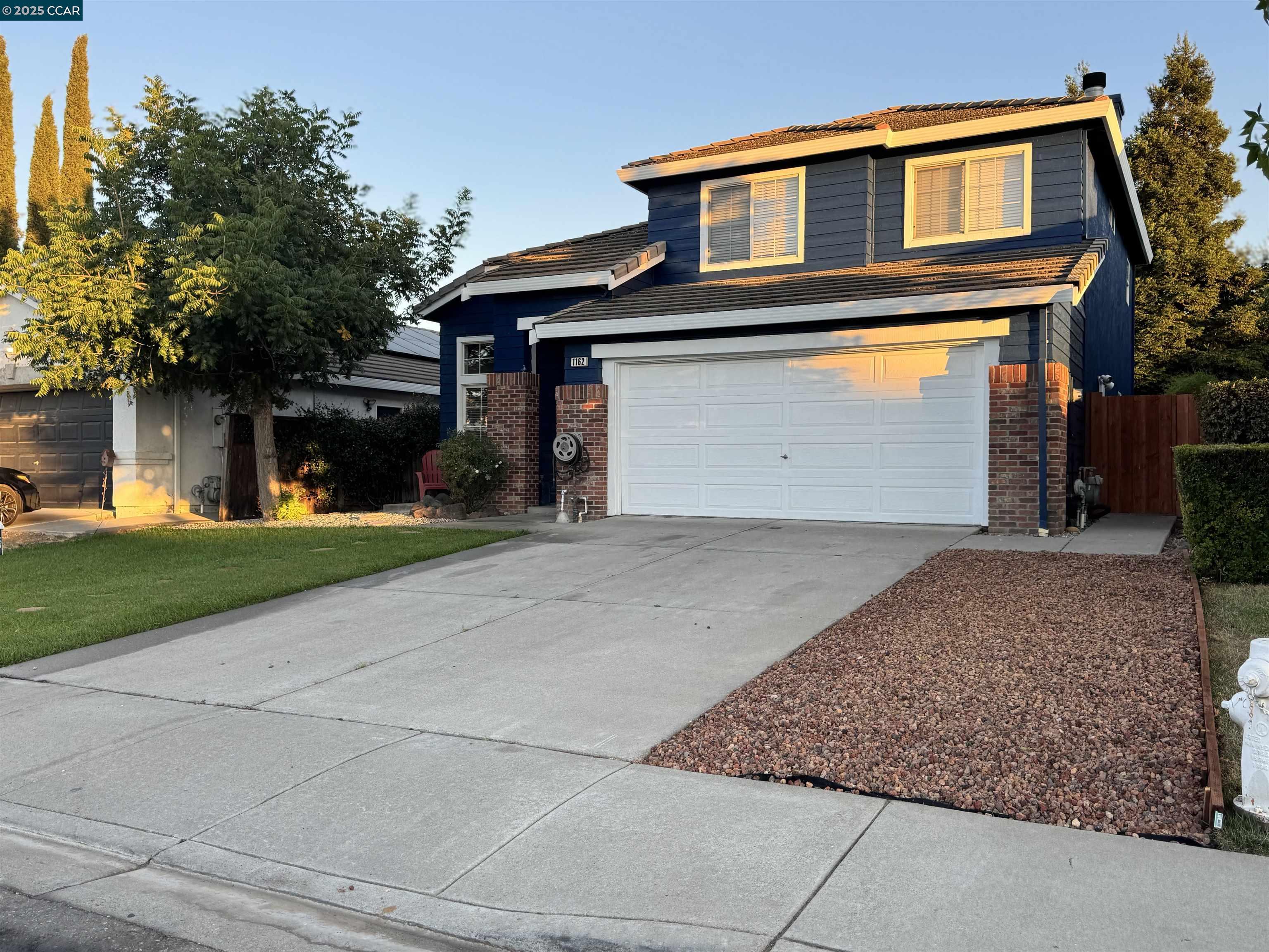 Detail Gallery Image 5 of 38 For 1162 Rockspring Way, Antioch,  CA 94531 - 3 Beds | 2/1 Baths