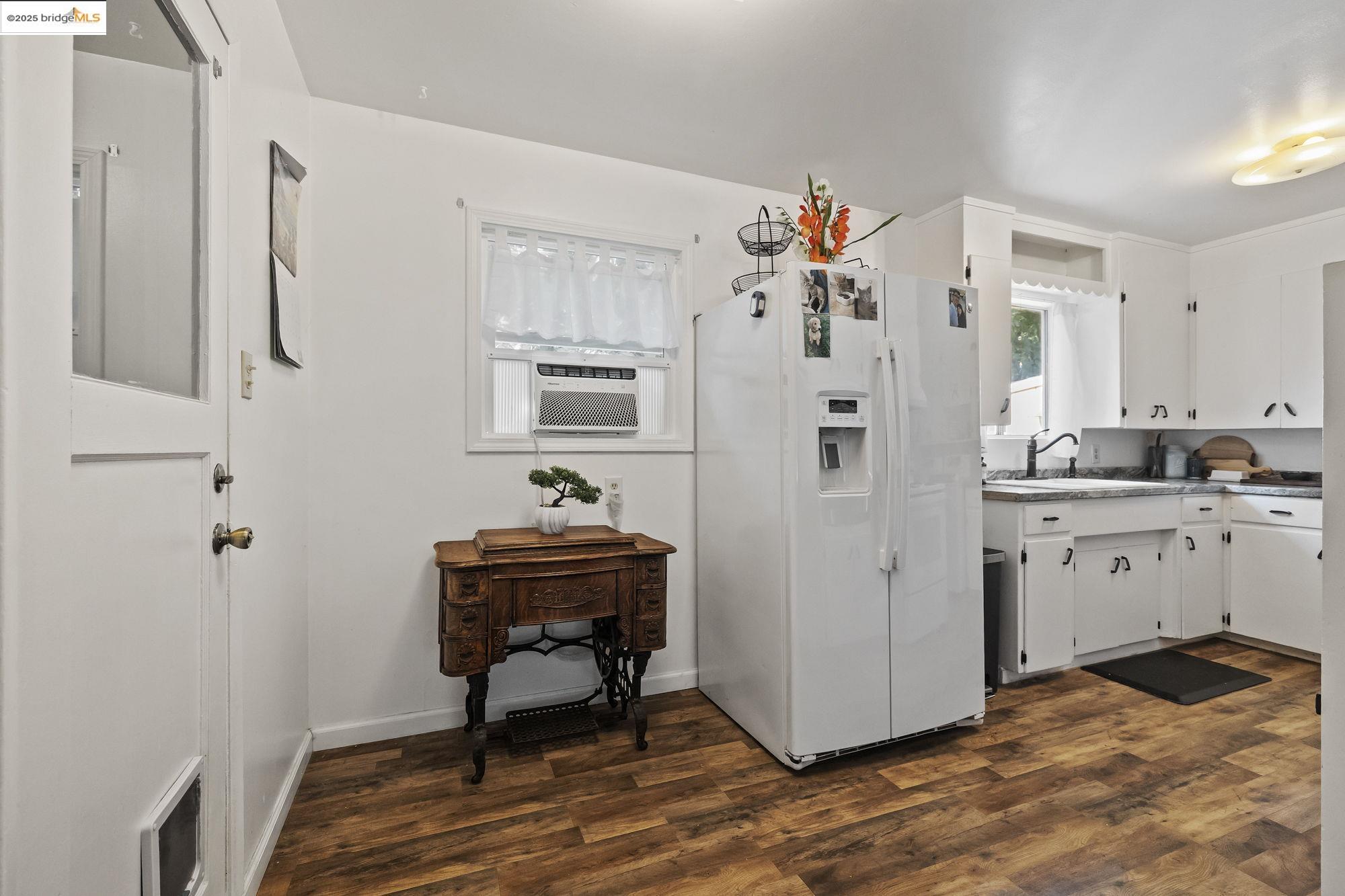 Detail Gallery Image 9 of 22 For 15518 Jenness Rd, Sonora,  CA 95370 - 2 Beds | 1 Baths