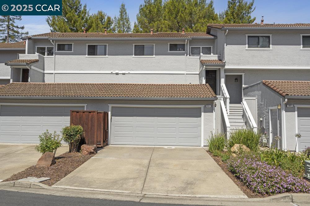 Photo #2: 41105159 Listing 
