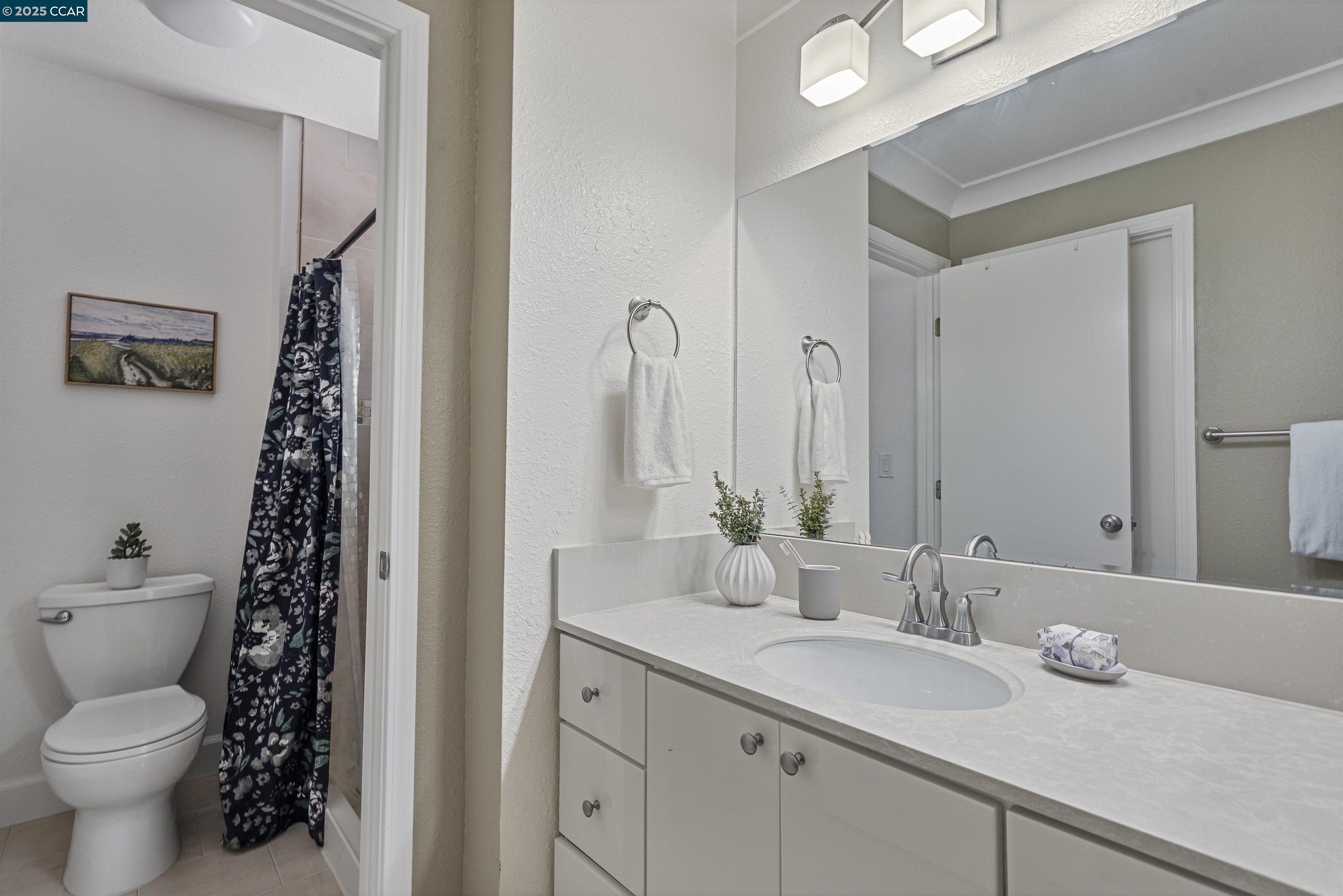 Photo #23: 41105159 Listing: Photo #23
