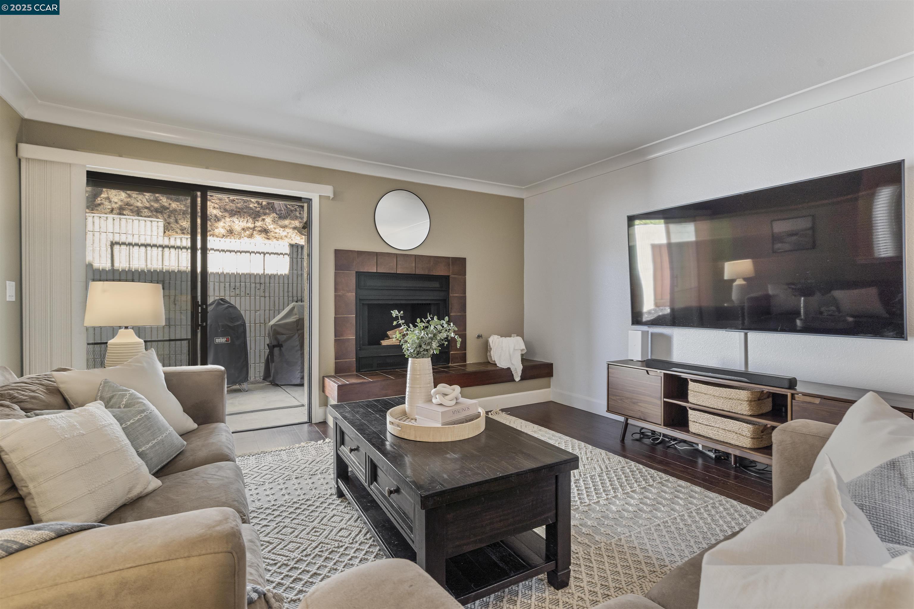 Photo #4: 41105159 Listing 