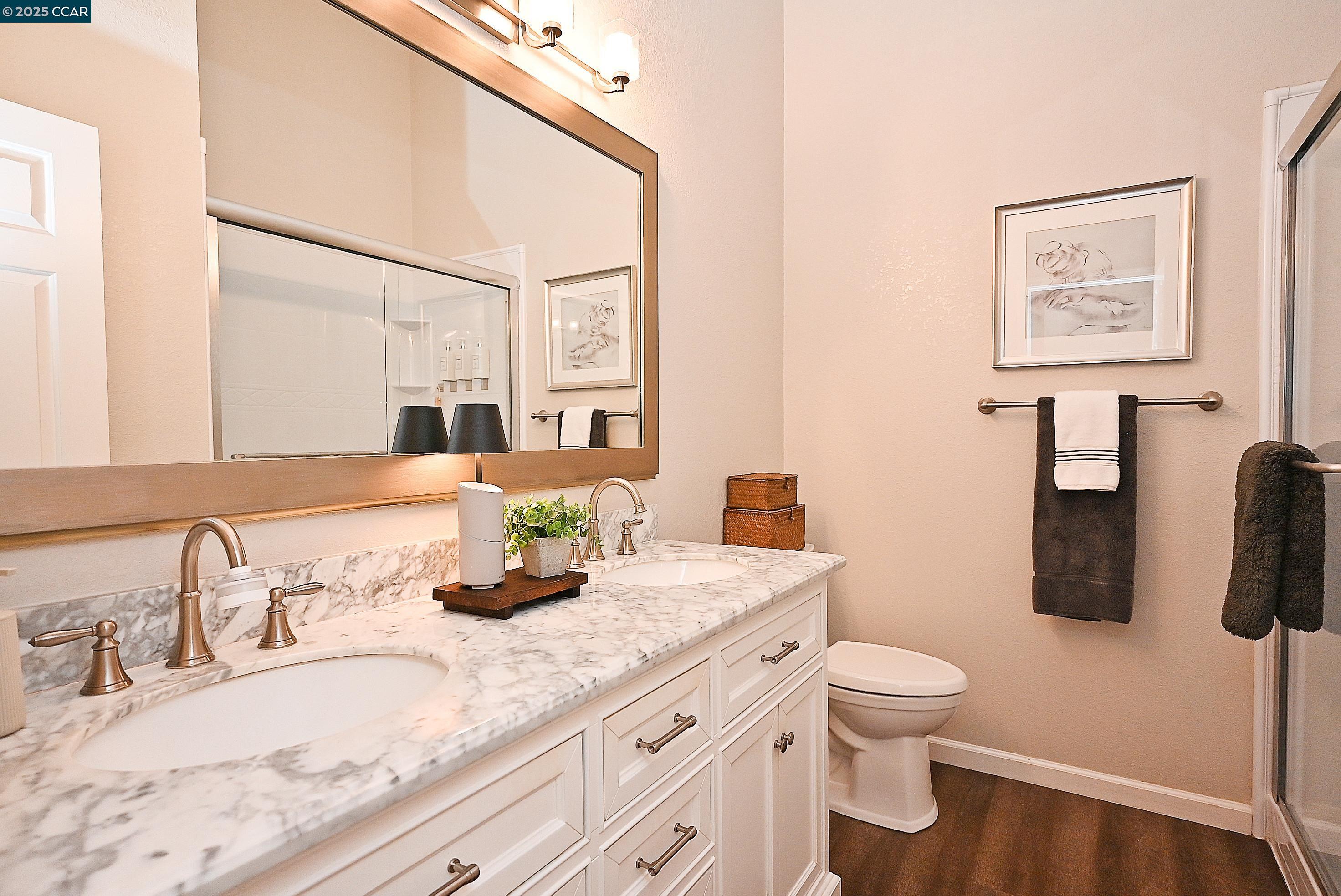 Detail Gallery Image 24 of 31 For 2574 Oak Road #202,  Walnut Creek,  CA 94597 - 2 Beds | 2/1 Baths