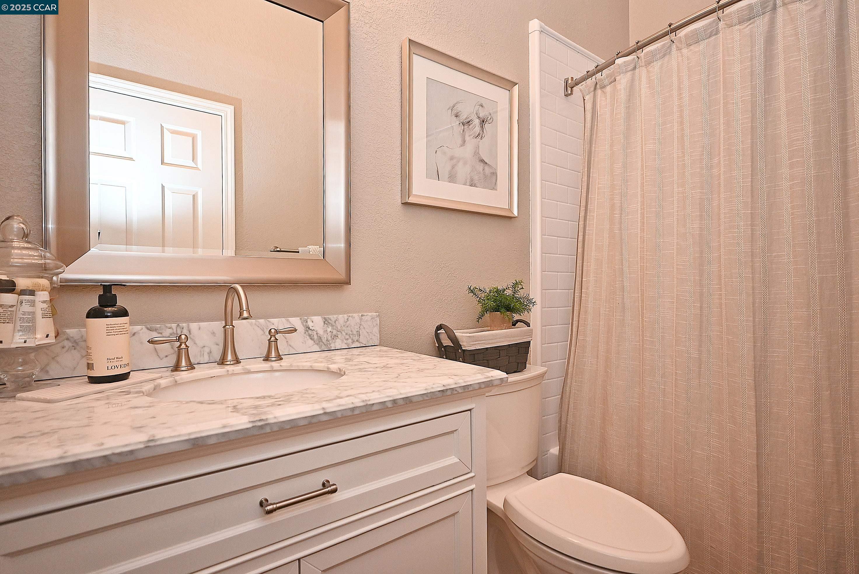 Detail Gallery Image 27 of 31 For 2574 Oak Road #202,  Walnut Creek,  CA 94597 - 2 Beds | 2/1 Baths