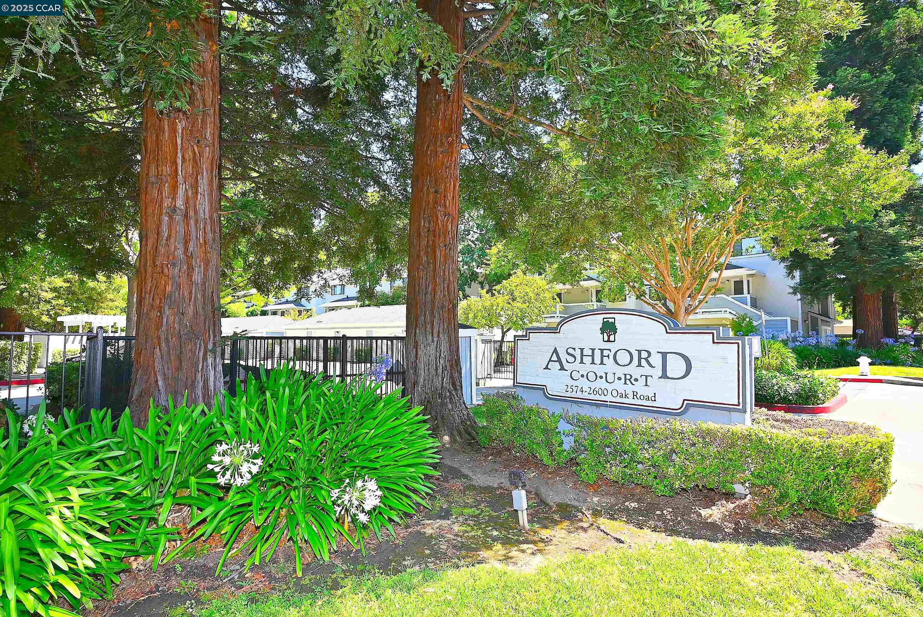 Detail Gallery Image 31 of 31 For 2574 Oak Road #202,  Walnut Creek,  CA 94597 - 2 Beds | 2/1 Baths