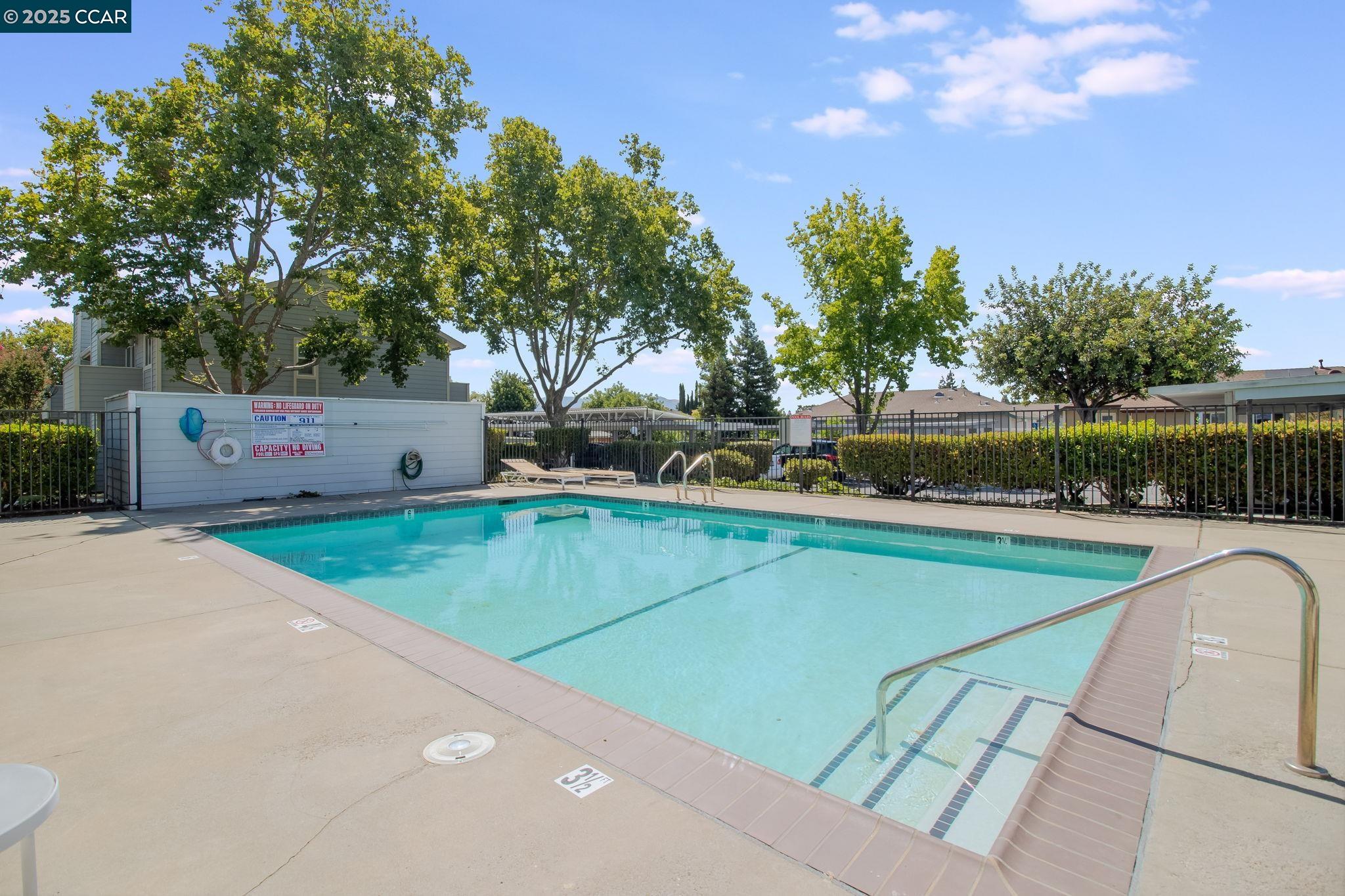 Detail Gallery Image 20 of 22 For 90 Elder Dr #C,  Pacheco,  CA 94553 - 2 Beds | 2 Baths