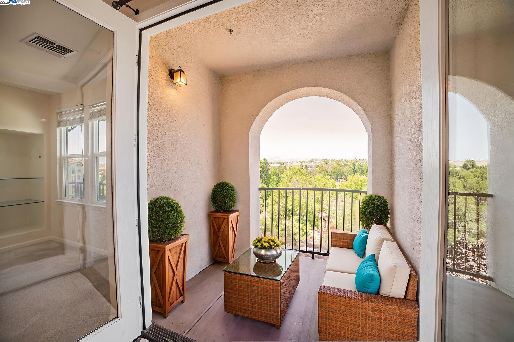 Detail Gallery Image 20 of 30 For 3290 Maguire Way #414,  Dublin,  CA 94568 - 2 Beds | 2/1 Baths