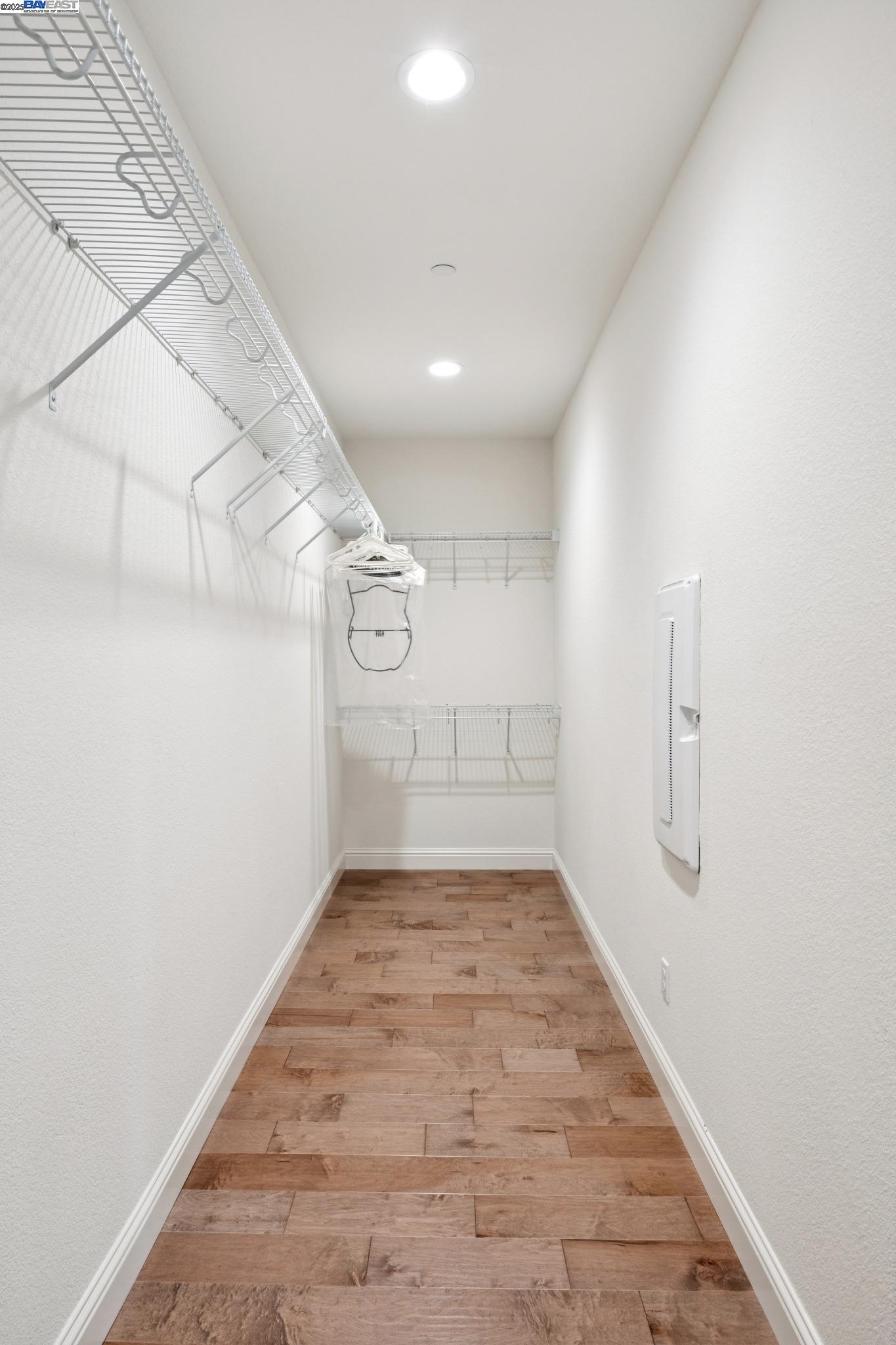 Detail Gallery Image 33 of 58 For 28792 Vista Grande Dr, Hayward,  CA 94544 - 4 Beds | 3 Baths