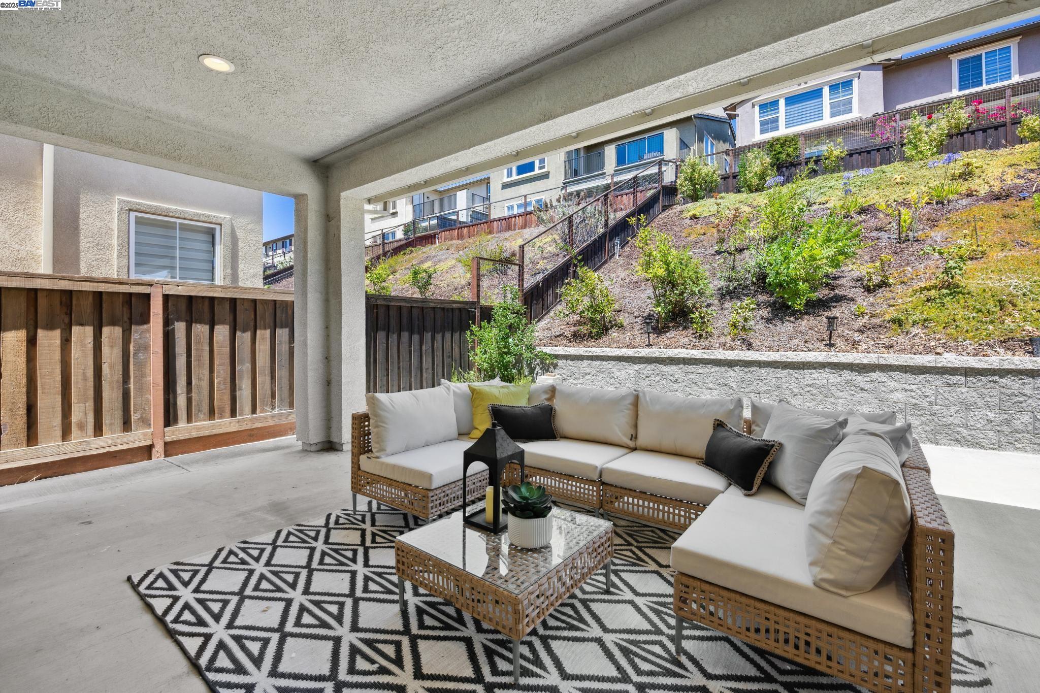 Detail Gallery Image 47 of 58 For 28792 Vista Grande Dr, Hayward,  CA 94544 - 4 Beds | 3 Baths