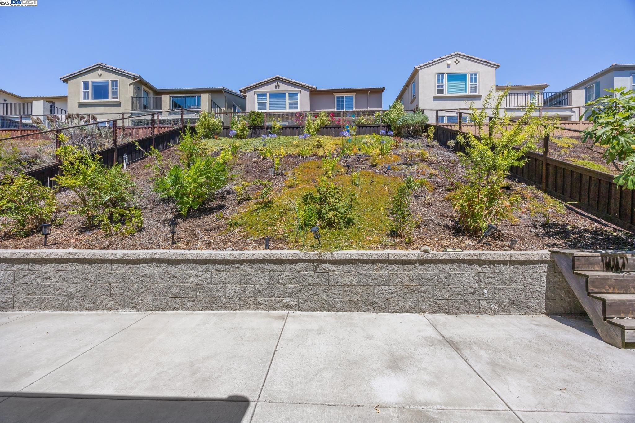 Detail Gallery Image 51 of 58 For 28792 Vista Grande Dr, Hayward,  CA 94544 - 4 Beds | 3 Baths