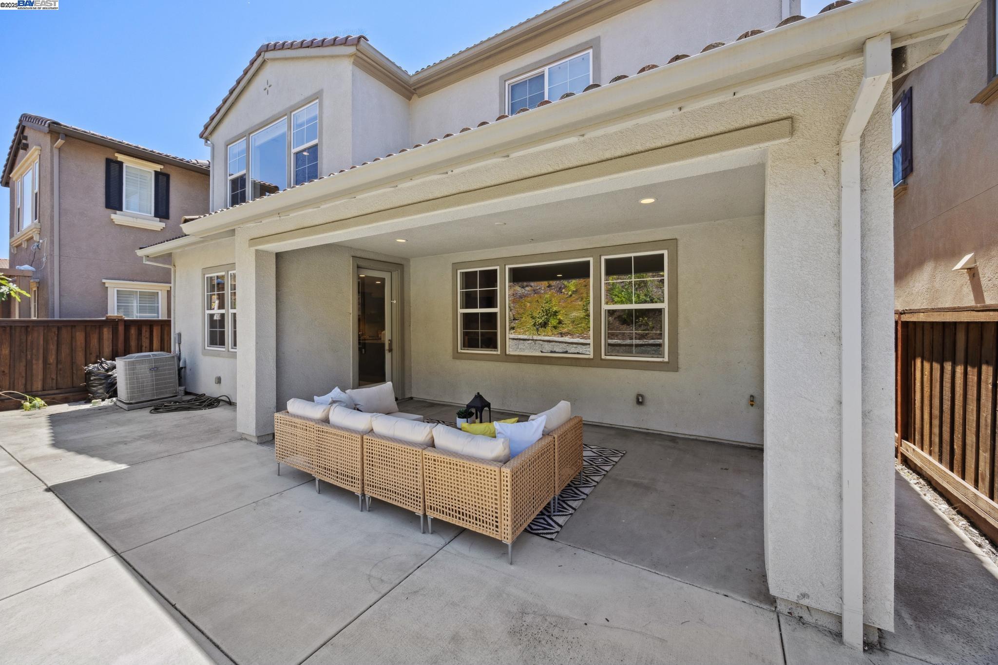 Detail Gallery Image 52 of 58 For 28792 Vista Grande Dr, Hayward,  CA 94544 - 4 Beds | 3 Baths