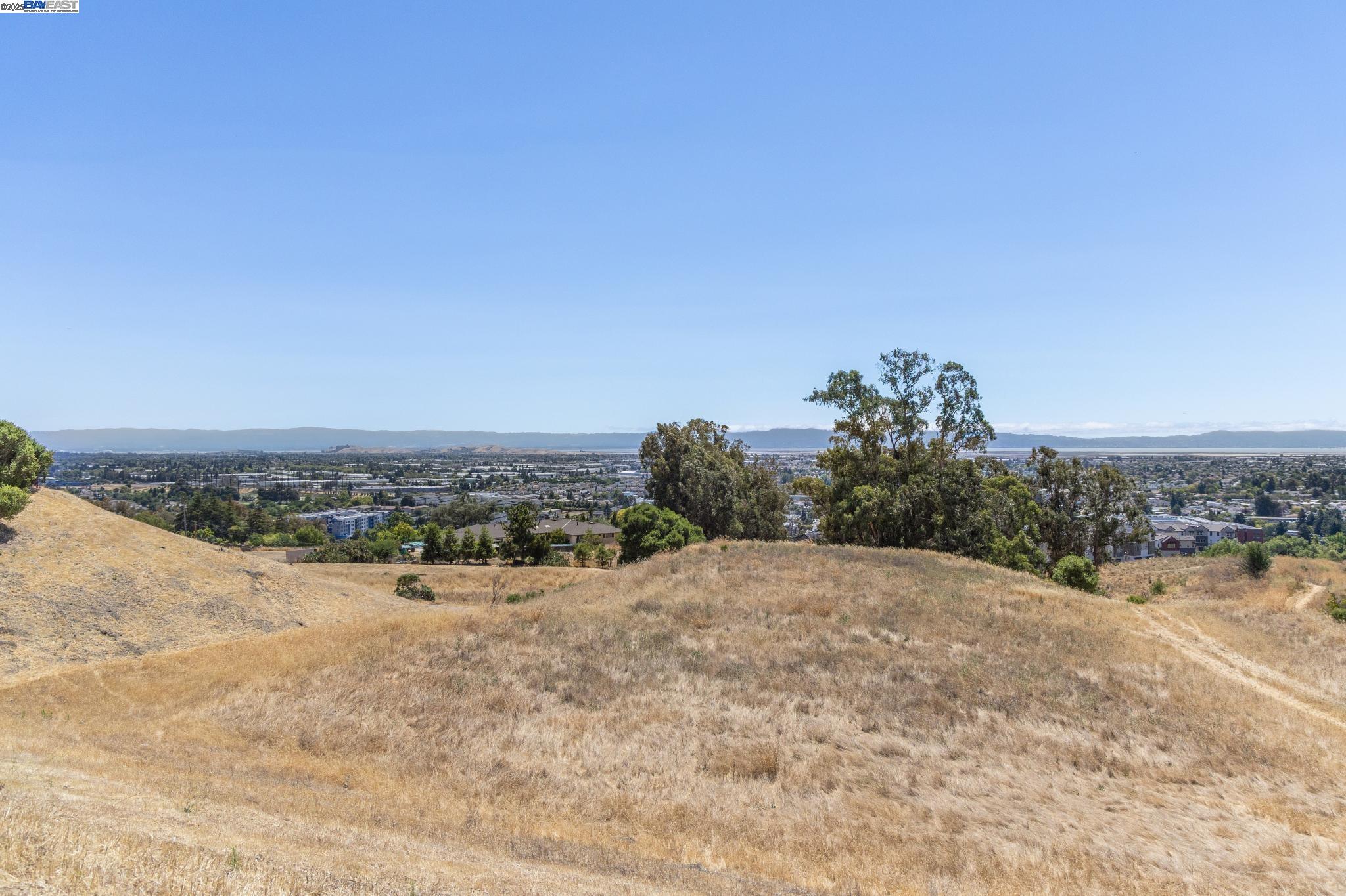 Detail Gallery Image 55 of 58 For 28792 Vista Grande Dr, Hayward,  CA 94544 - 4 Beds | 3 Baths