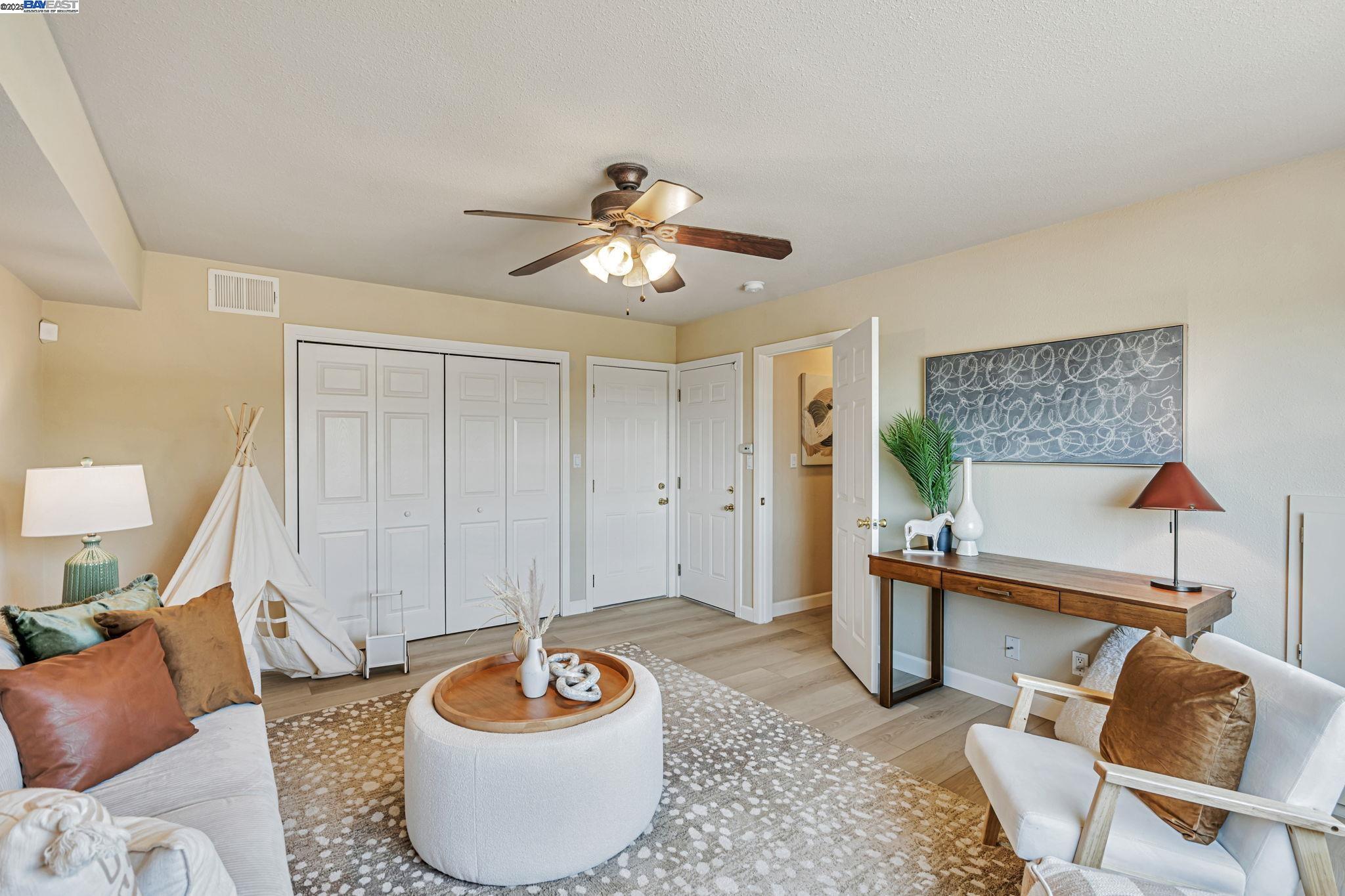 Detail Gallery Image 13 of 51 For 19477 Yuma Street, Castro Valley,  CA 94546-3238 - 3 Beds | 2 Baths