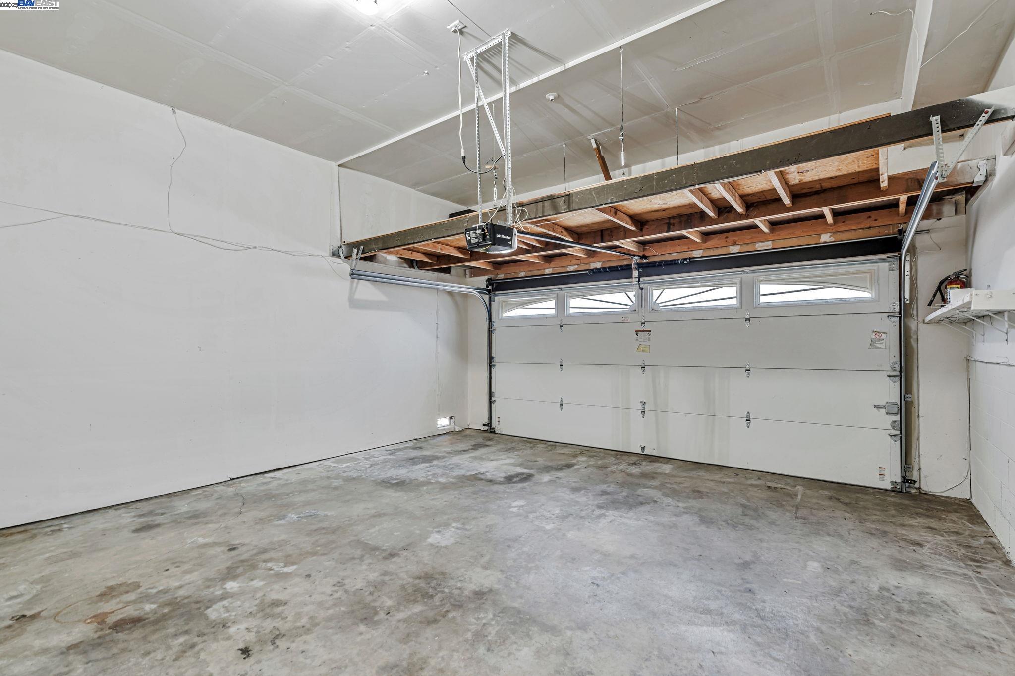Detail Gallery Image 33 of 51 For 19477 Yuma Street, Castro Valley,  CA 94546-3238 - 3 Beds | 2 Baths