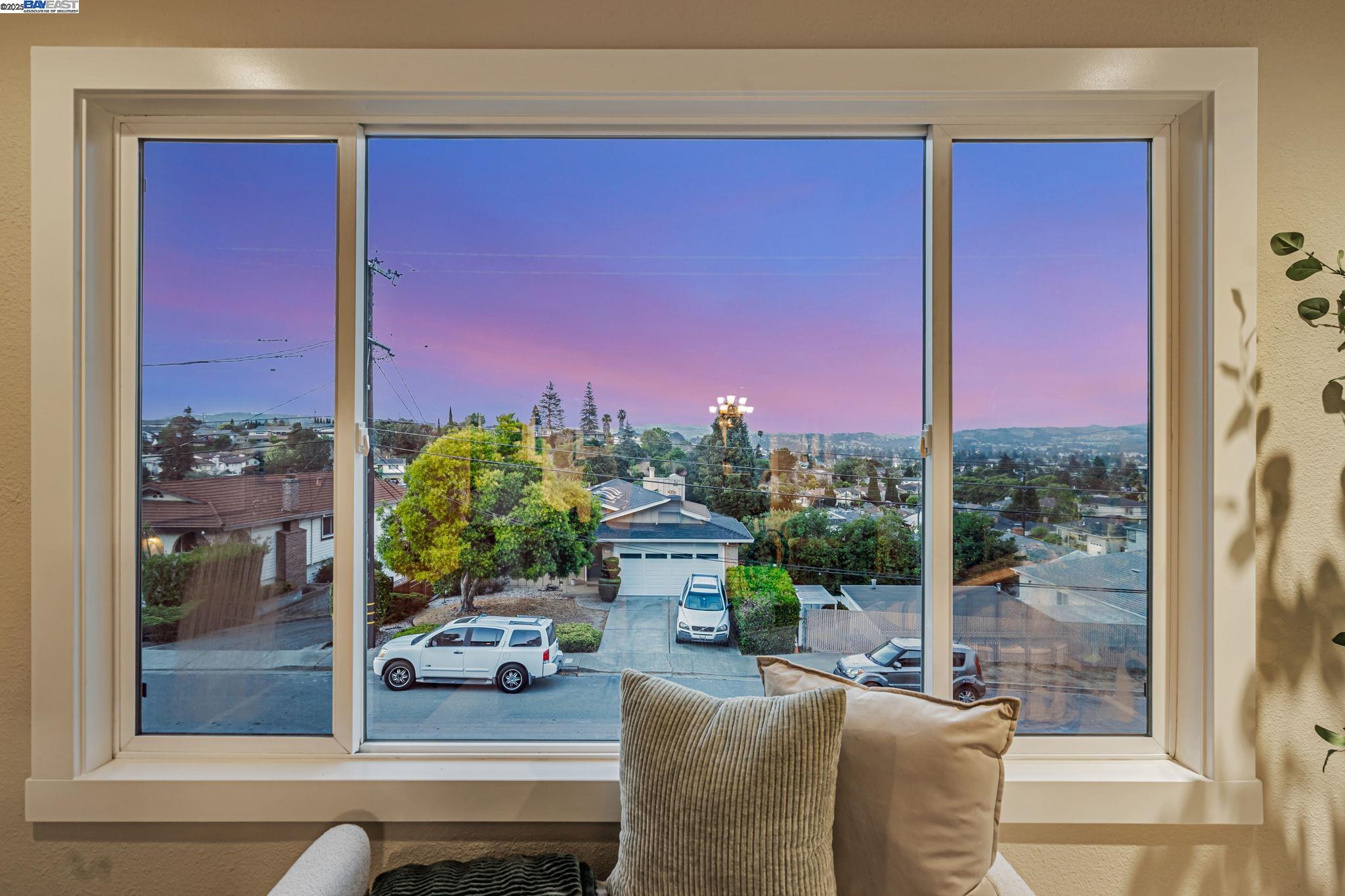 Detail Gallery Image 43 of 51 For 19477 Yuma Street, Castro Valley,  CA 94546-3238 - 3 Beds | 2 Baths