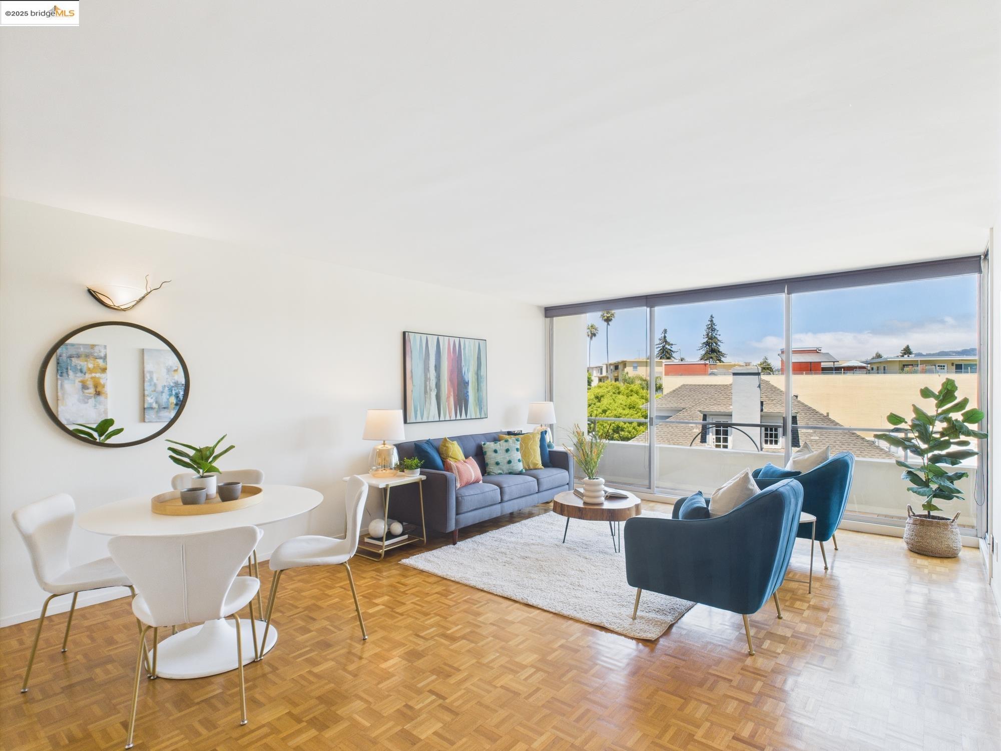 MLS: 41105170 Condo For Sale