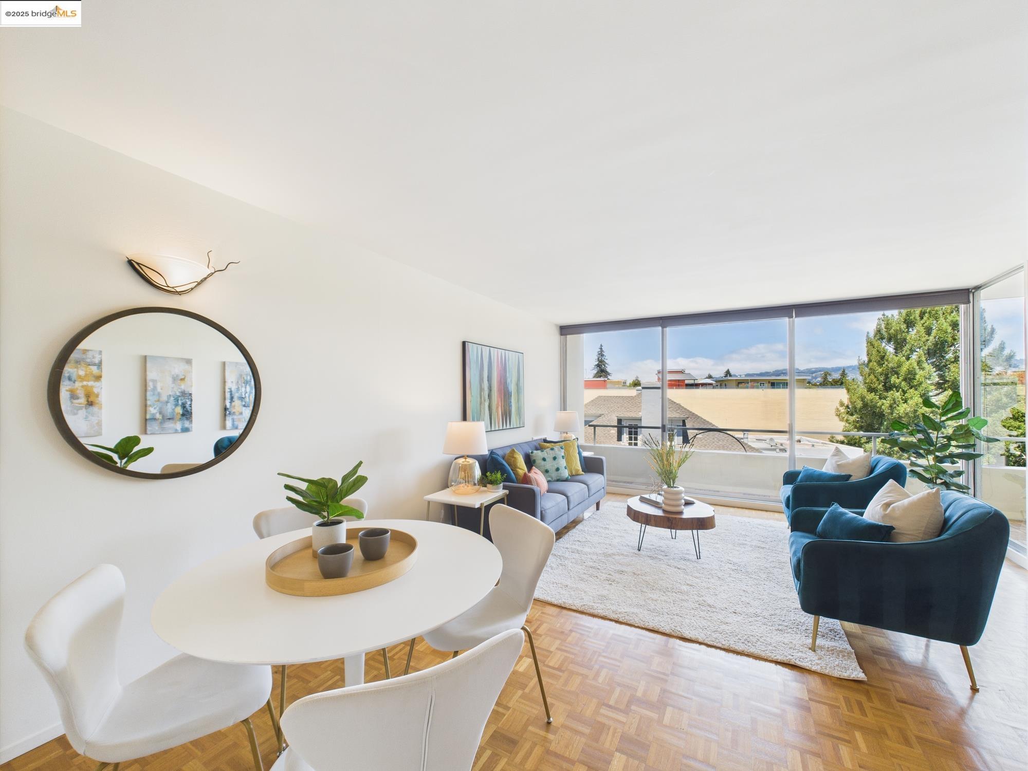 Photo #5: 41105170 Listing 