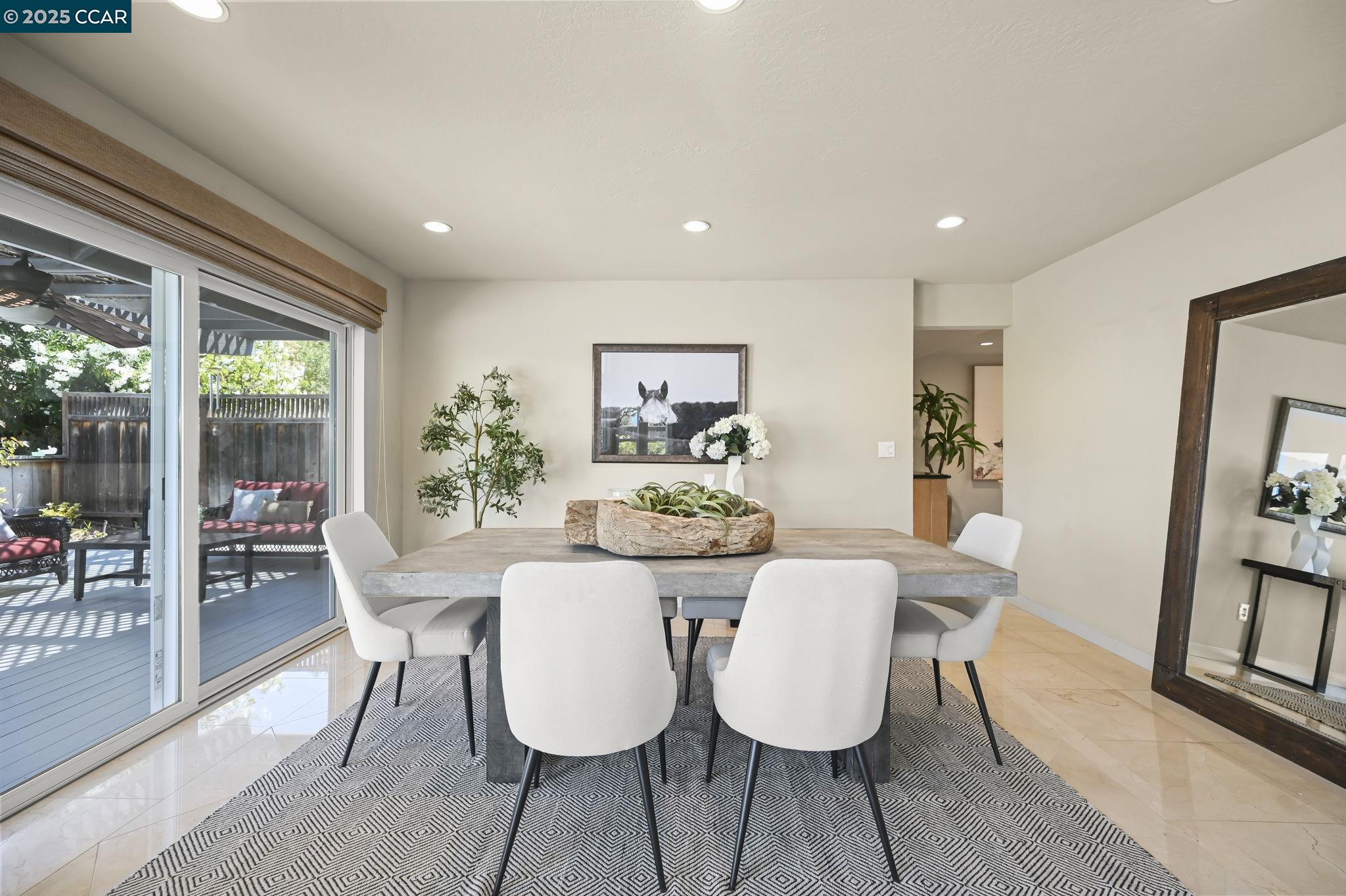 Detail Gallery Image 13 of 60 For 36 Tennis Club Dr, Danville,  CA 94506 - 3 Beds | 2/1 Baths