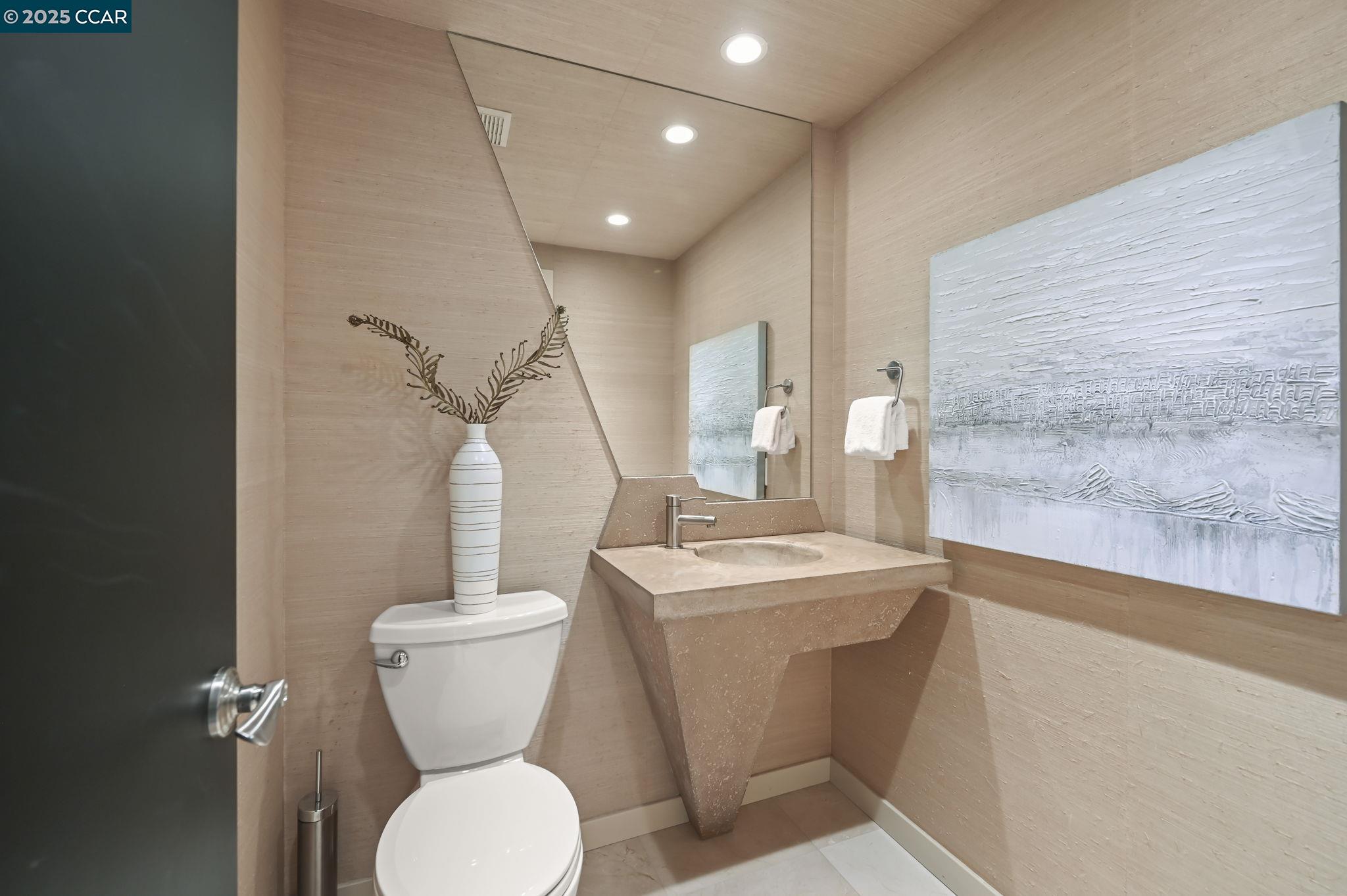 Detail Gallery Image 22 of 60 For 36 Tennis Club Dr, Danville,  CA 94506 - 3 Beds | 2/1 Baths