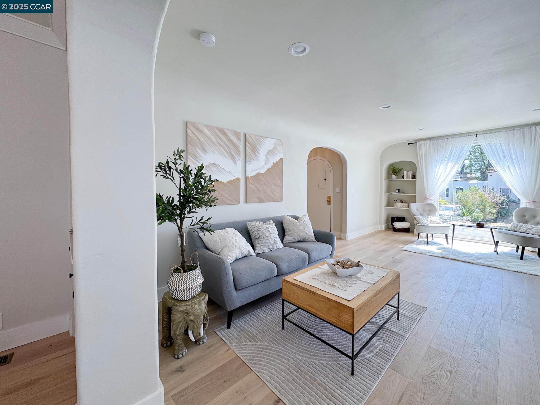 Detail Gallery Image 16 of 51 For 3438 Guido St, Oakland,  CA 94602 - 2 Beds | 1 Baths