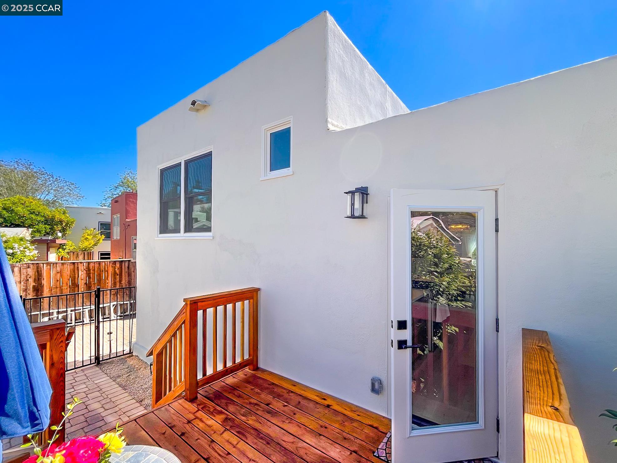 Detail Gallery Image 43 of 51 For 3438 Guido St, Oakland,  CA 94602 - 2 Beds | 1 Baths