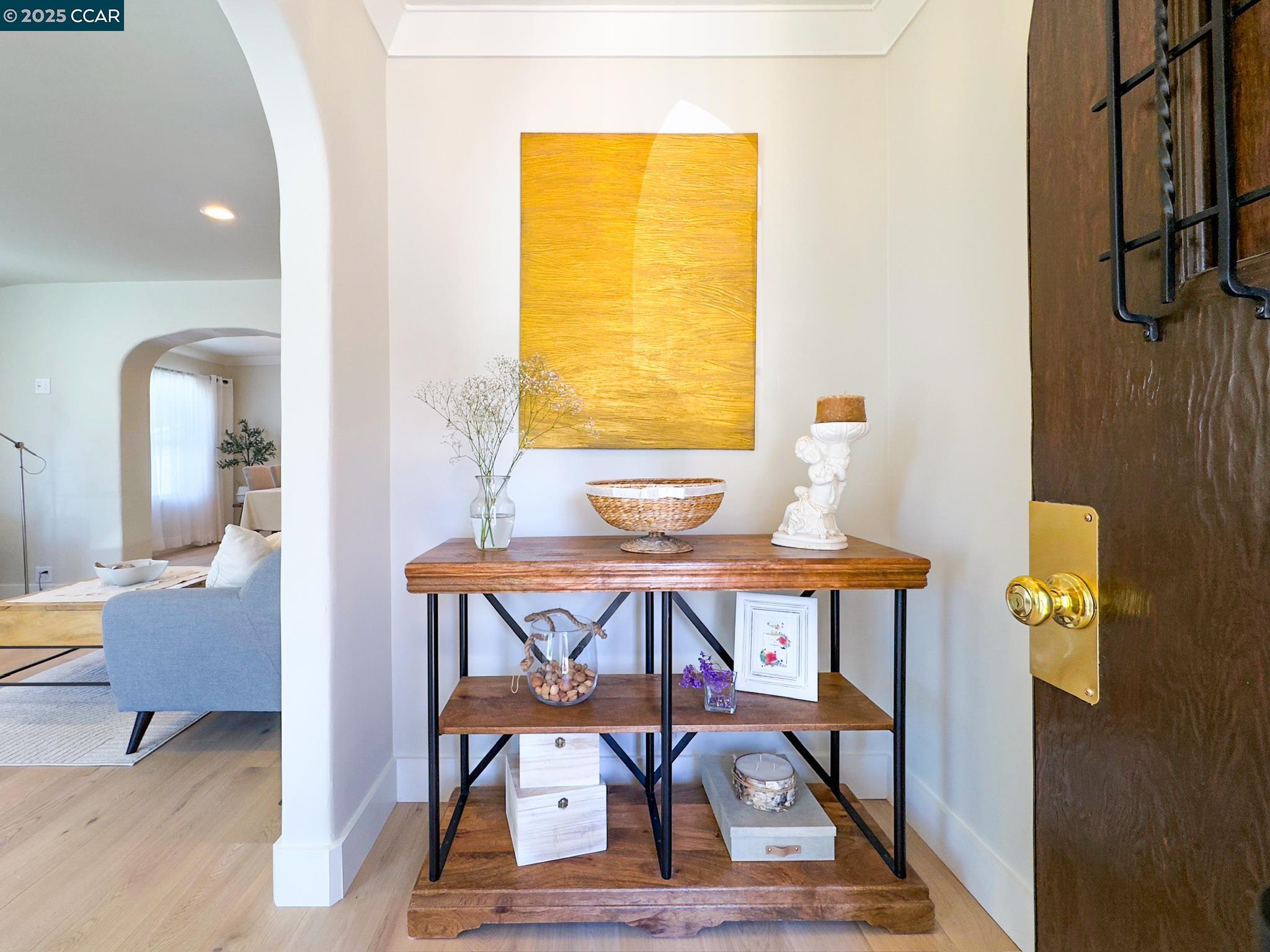 Detail Gallery Image 6 of 51 For 3438 Guido St, Oakland,  CA 94602 - 2 Beds | 1 Baths