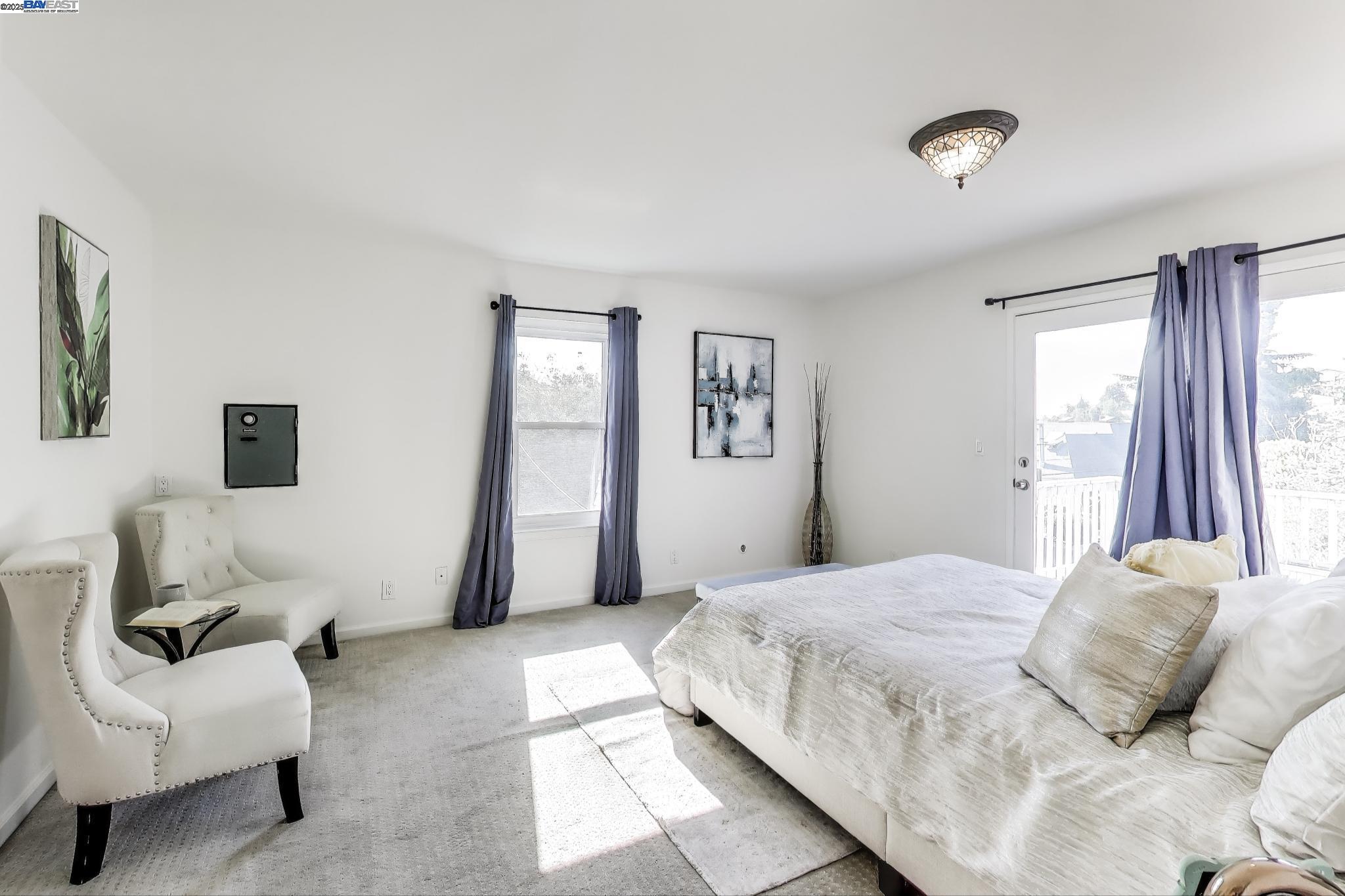 Detail Gallery Image 12 of 44 For 16660 Winding Blvd, San Leandro,  CA 94578 - 4 Beds | 3 Baths