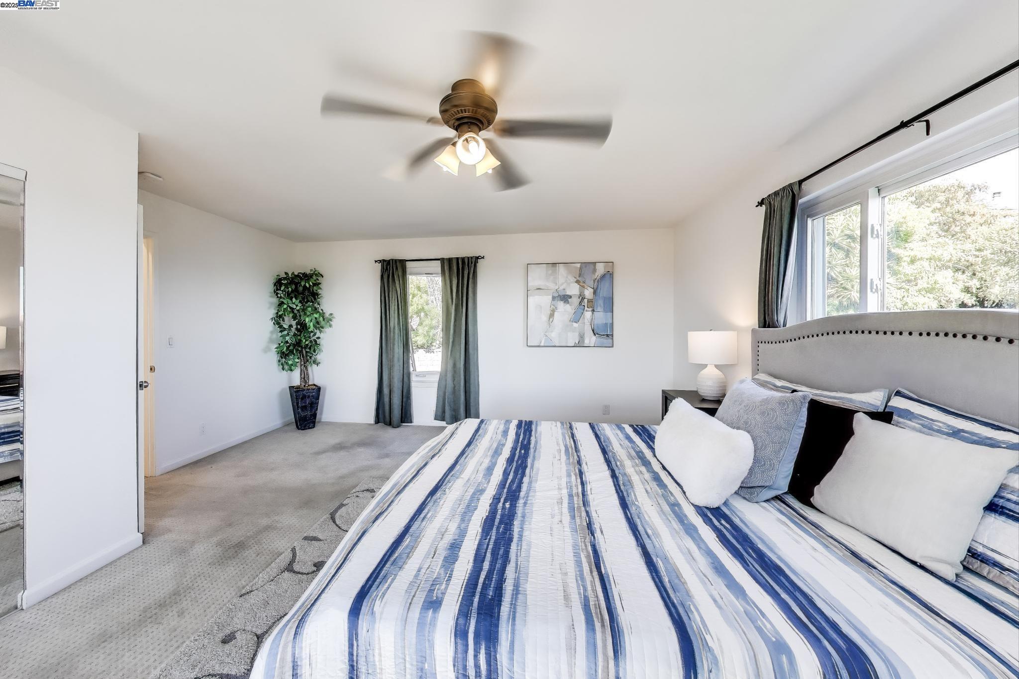 Detail Gallery Image 17 of 44 For 16660 Winding Blvd, San Leandro,  CA 94578 - 4 Beds | 3 Baths
