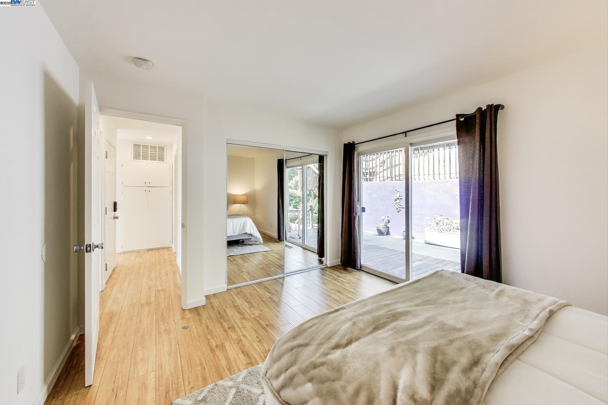 Detail Gallery Image 21 of 44 For 16660 Winding Blvd, San Leandro,  CA 94578 - 4 Beds | 3 Baths